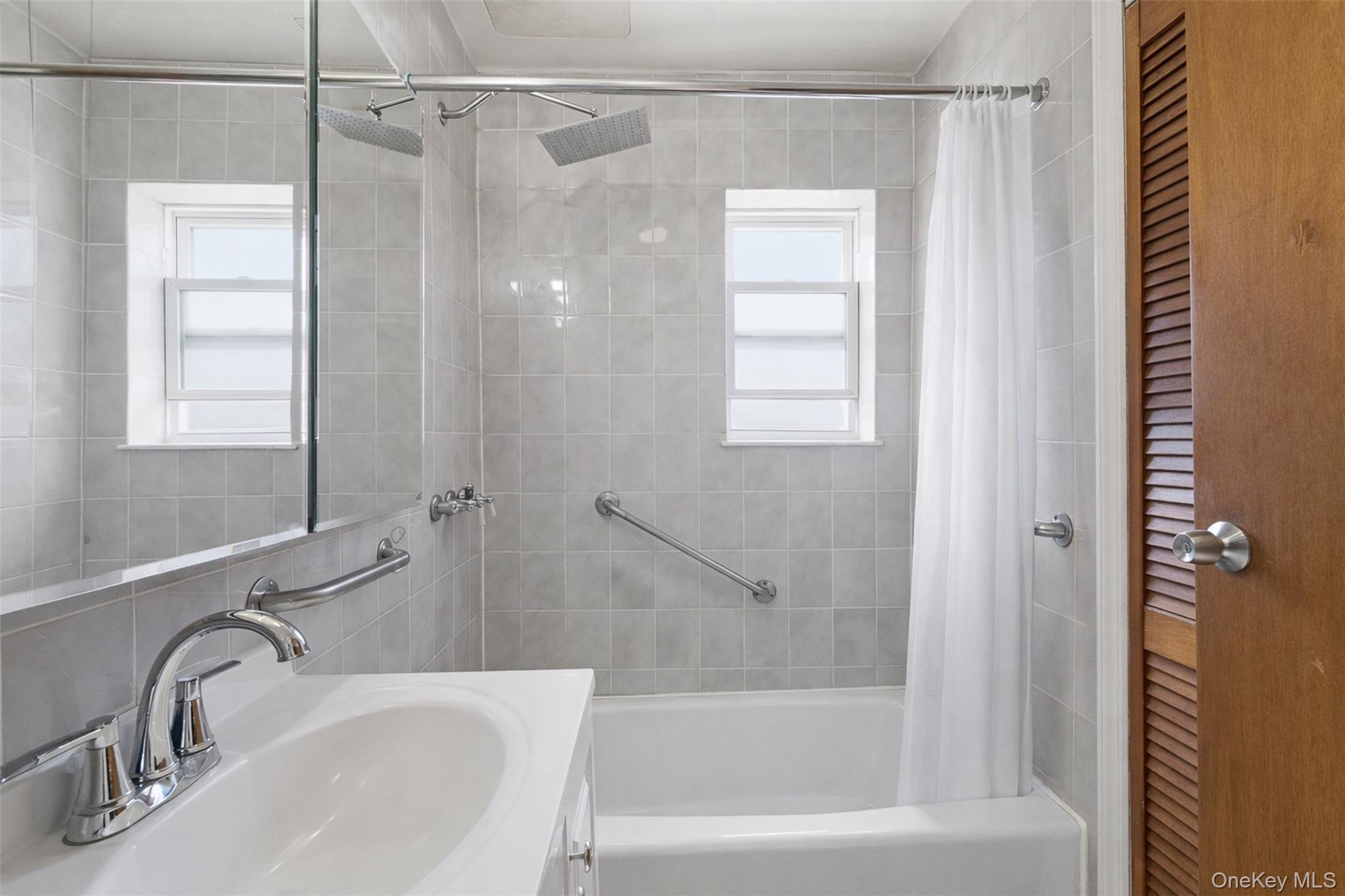 Single Family Unionport  Bronx, NY 10462, MLS-976438-12