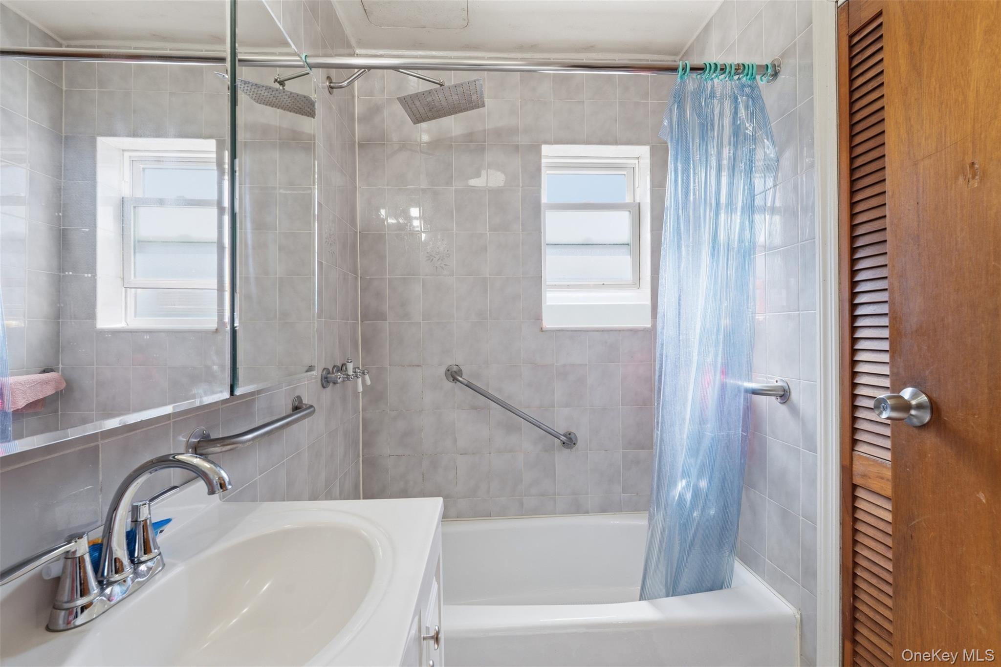 Single Family Unionport  Bronx, NY 10462, MLS-976438-27