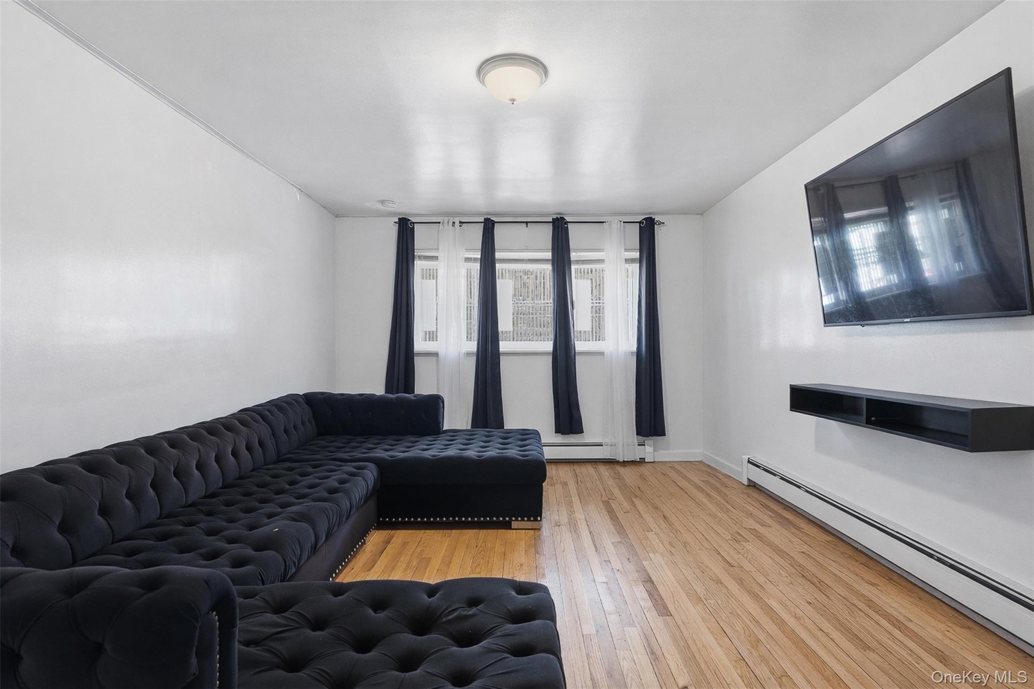 Single Family Unionport  Bronx, NY 10462, MLS-976438-6