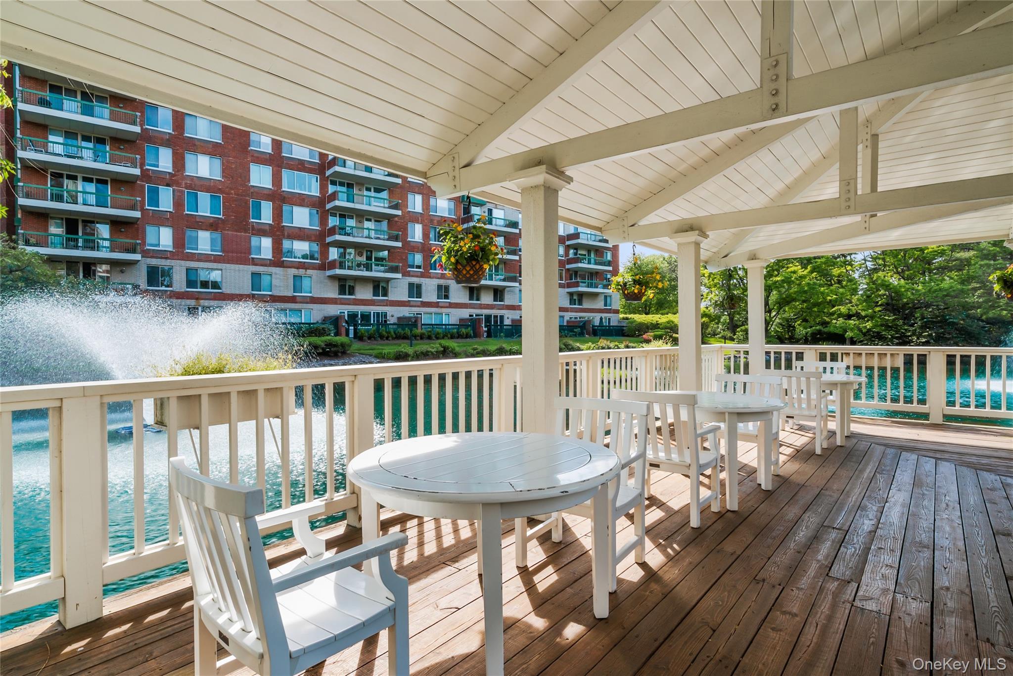 Condo Cherry Valley  Nassau County, NY 11530, MLS-976451-12