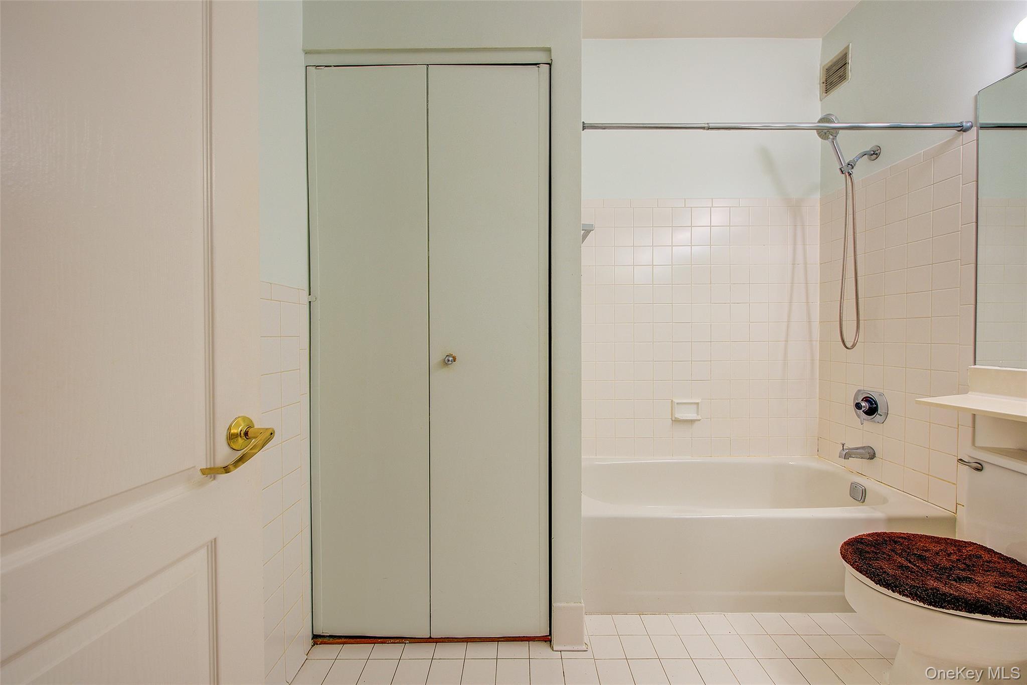 Condo Louisiana  Brooklyn, NY 11239, MLS-976453-14