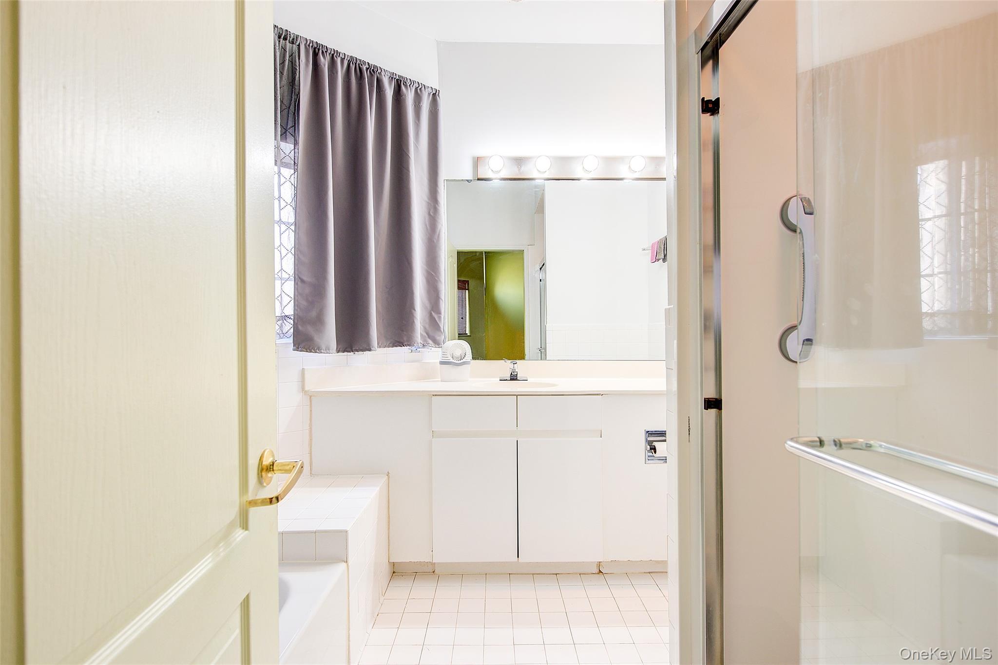 Condo Louisiana  Brooklyn, NY 11239, MLS-976453-25