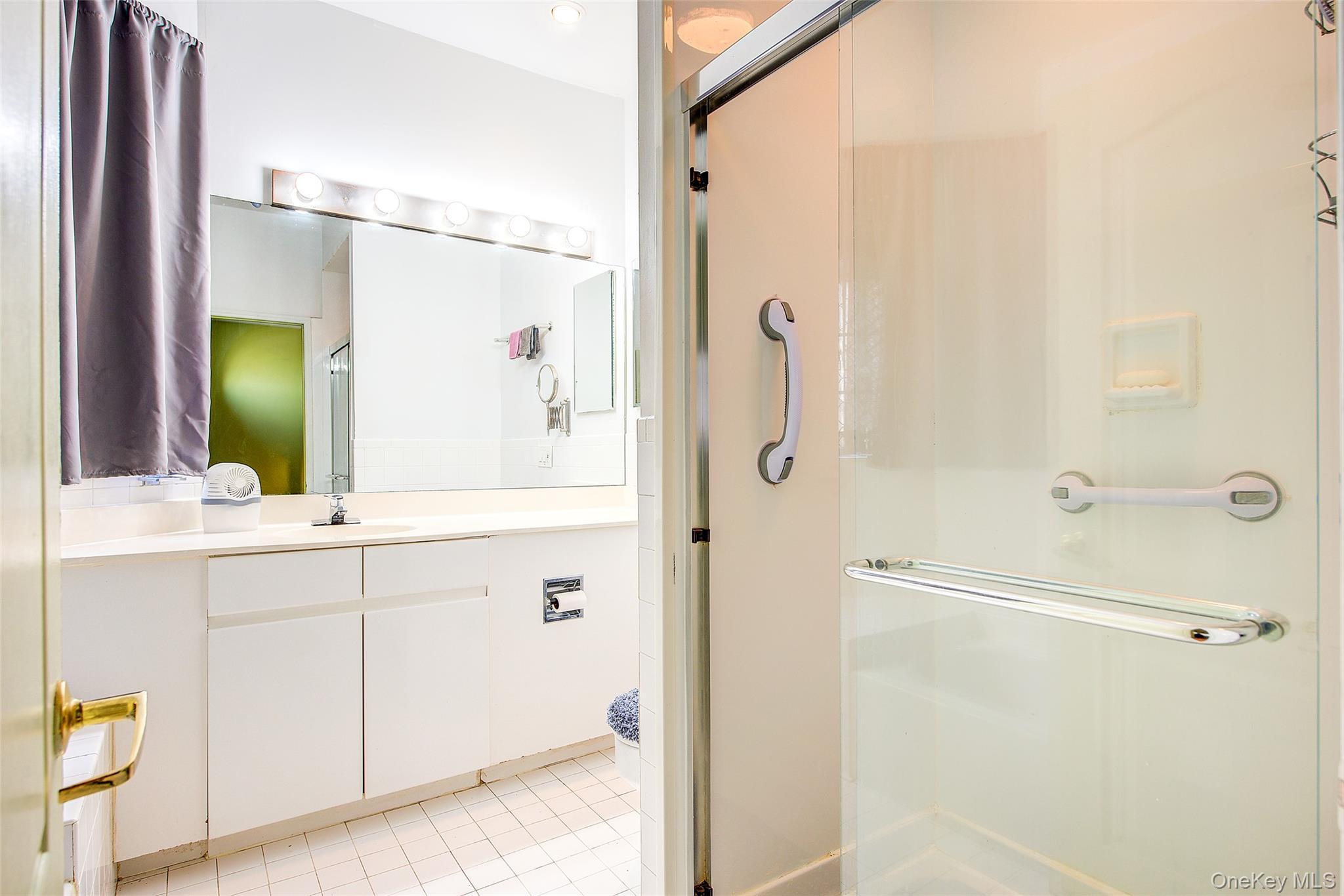 Condo Louisiana  Brooklyn, NY 11239, MLS-976453-26