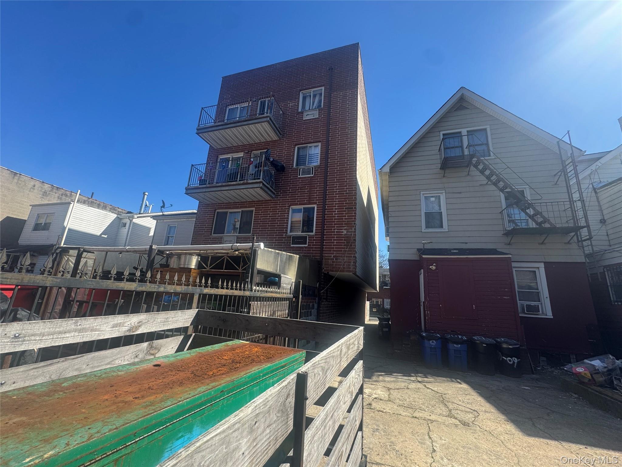 Single Family 40th Road  Queens, NY 11368, MLS-976470-3