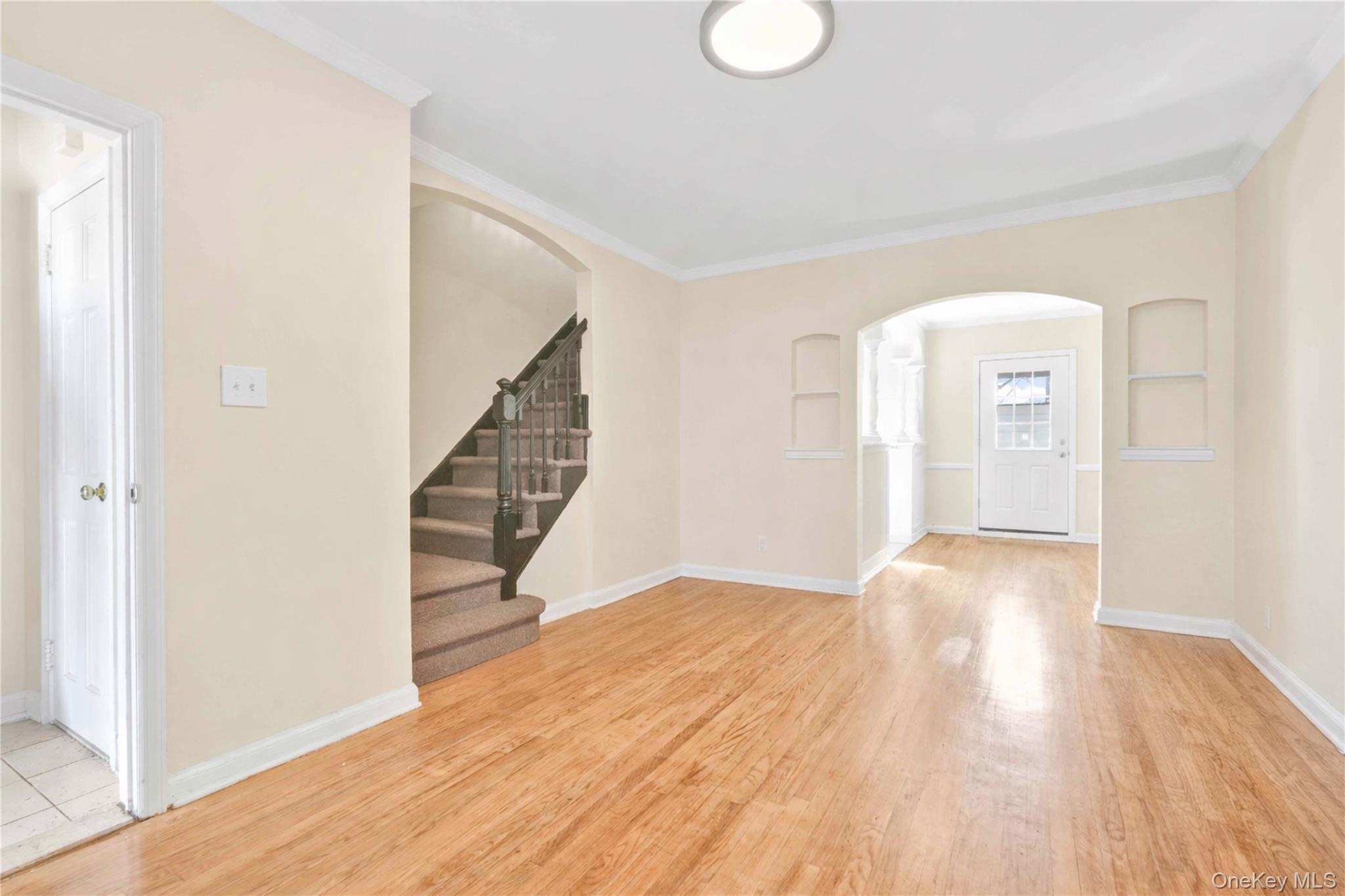 Single Family 71st  Queens, NY 11367, MLS-976477-11