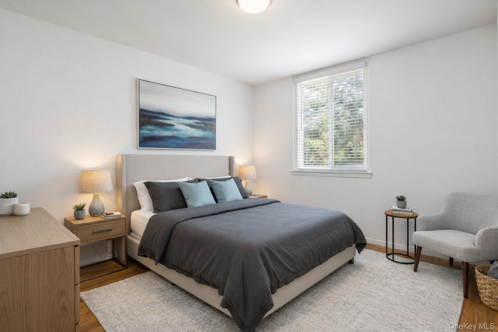 Condo Fox Glen  Westchester County, NY 10530, MLS-976489-16