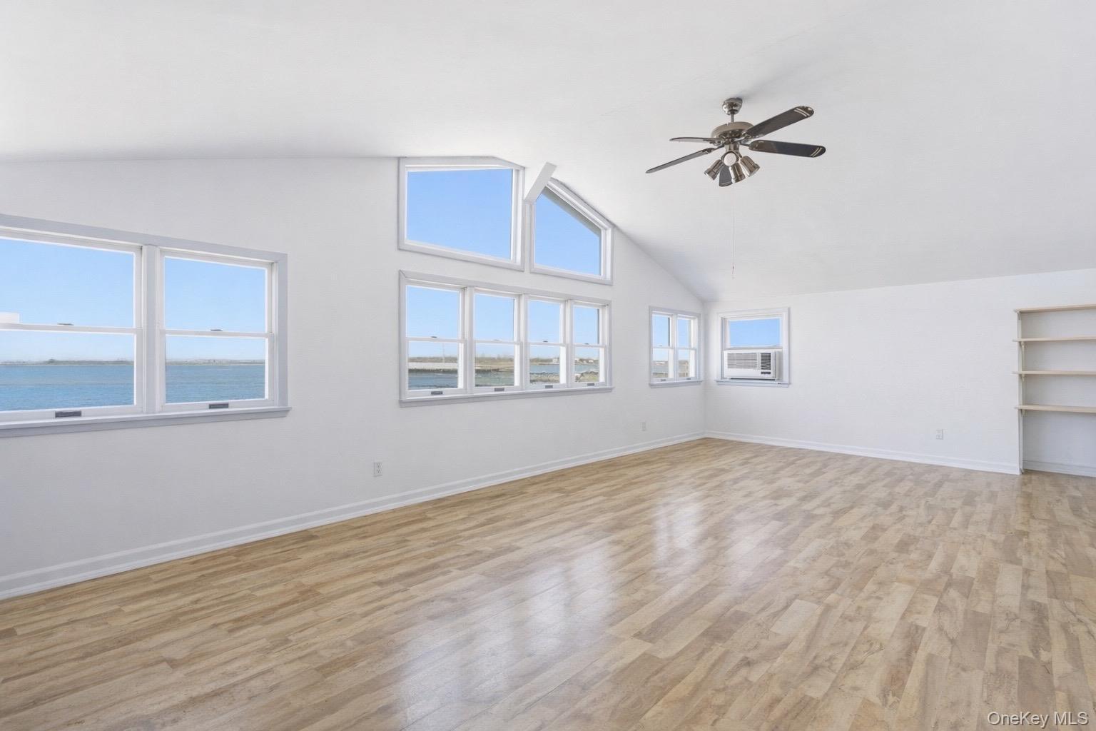 Single Family Cross Bay  Queens, NY 11693, MLS-976511-10