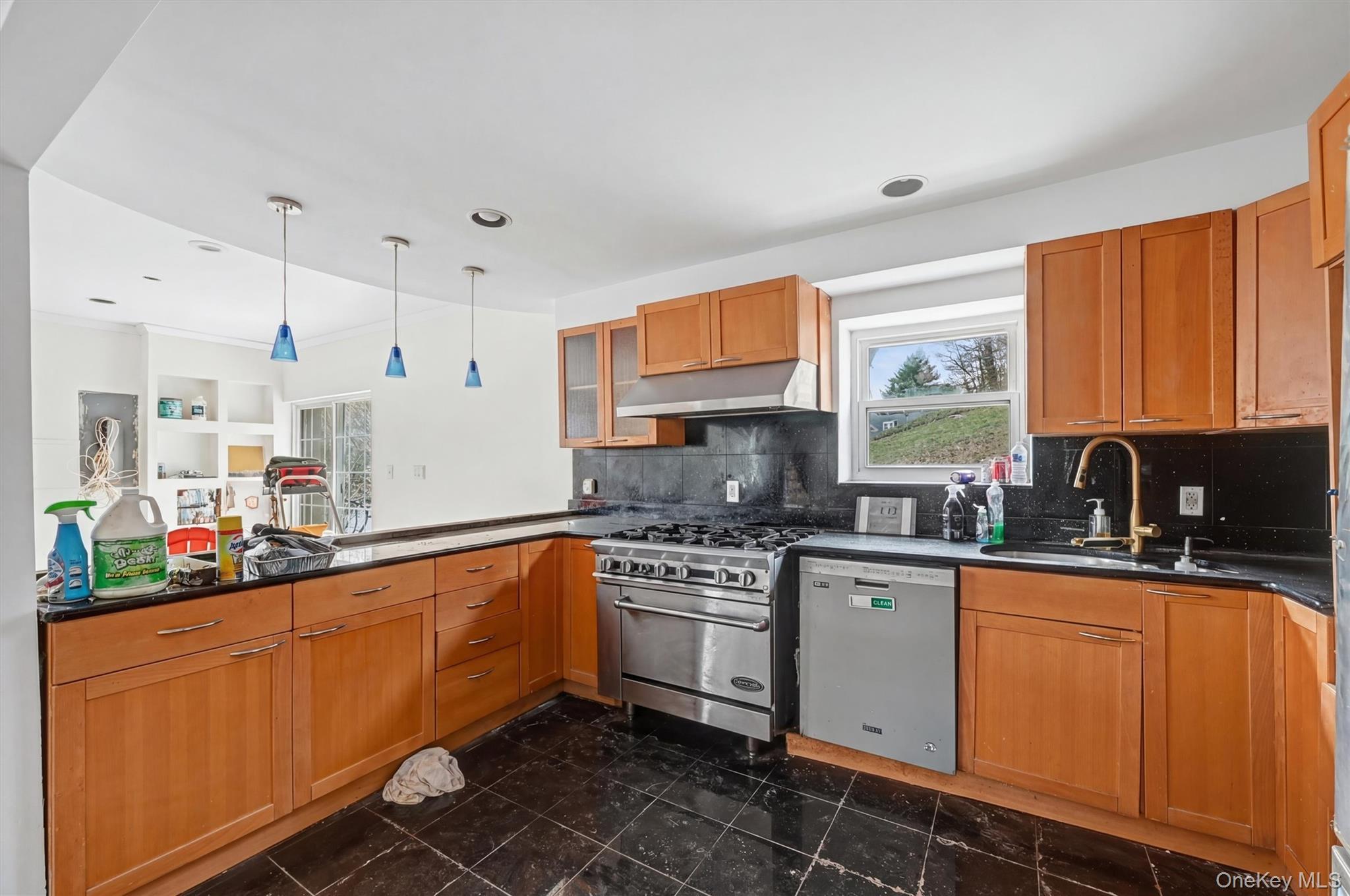 Single Family Hudson  Orange County, NY 10918, MLS-976521-4