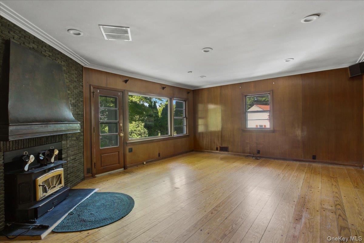 Single Family Beaufort Street Westchester County, NY 10607, MLS-976522-11