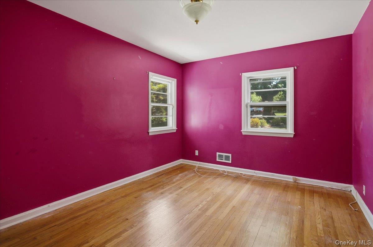 Single Family Beaufort Street Westchester County, NY 10607, MLS-976522-18