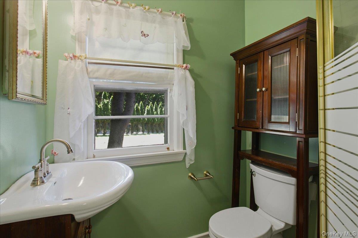 Single Family Beaufort Street Westchester County, NY 10607, MLS-976522-20