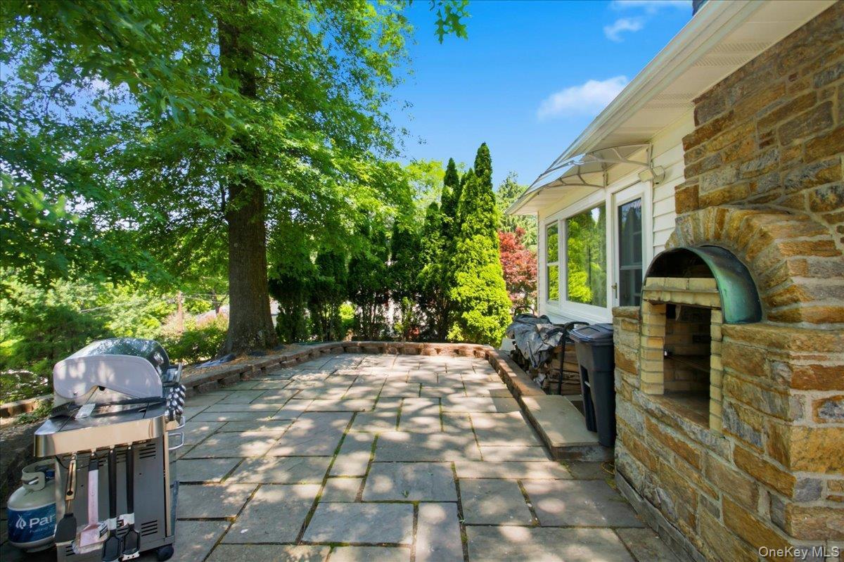 Single Family Beaufort Street Westchester County, NY 10607, MLS-976522-22