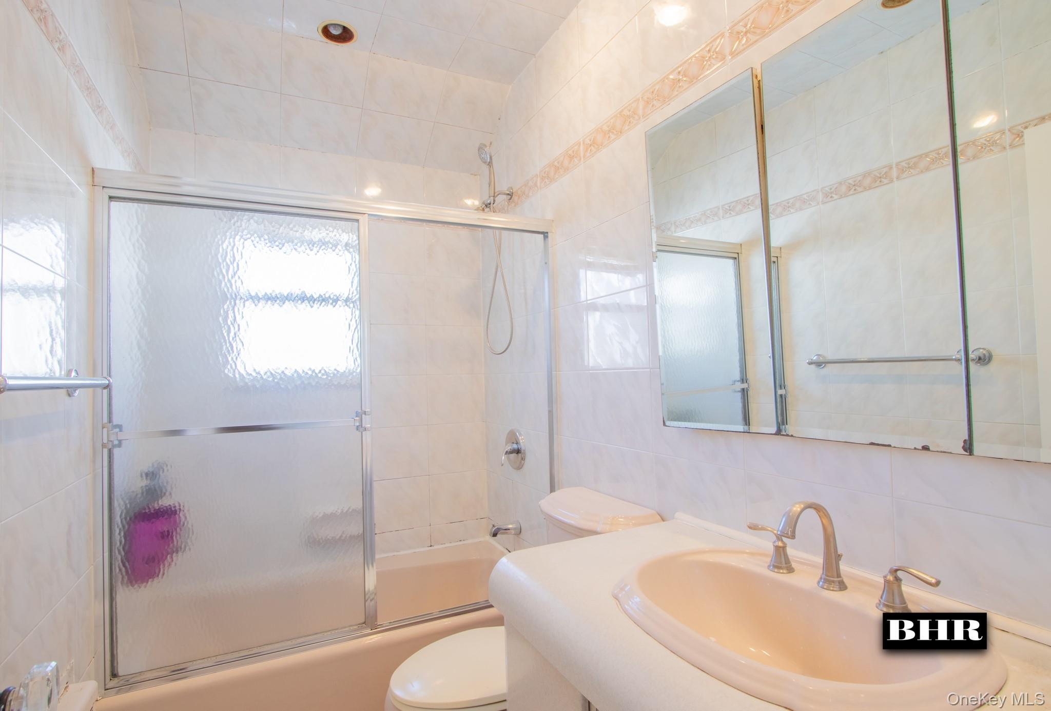 Single Family Beaumont  Brooklyn, NY 11235, MLS-976538-12