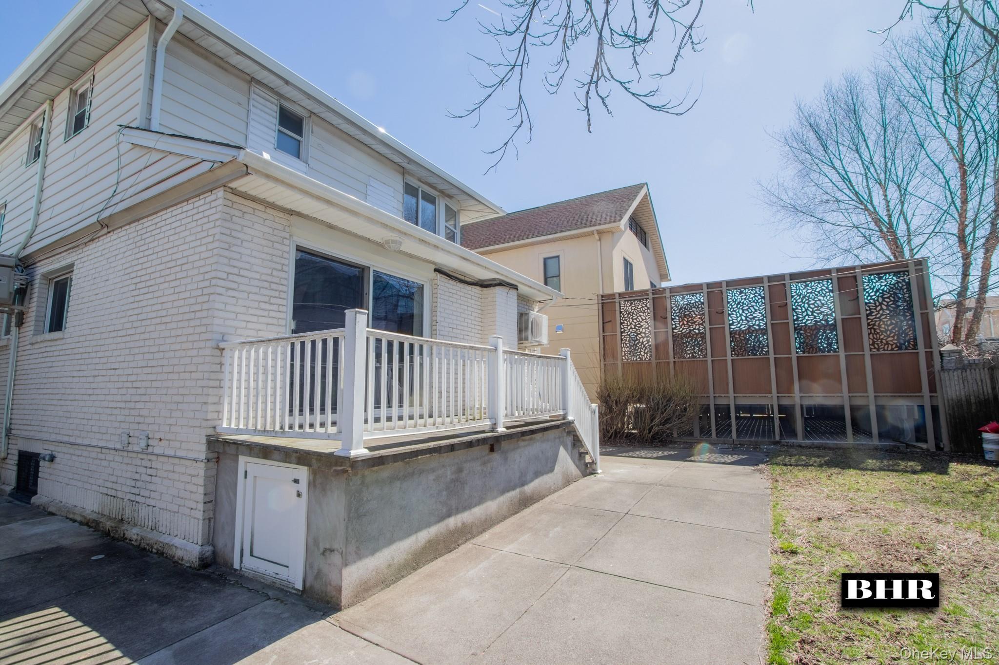 Single Family Beaumont  Brooklyn, NY 11235, MLS-976538-33