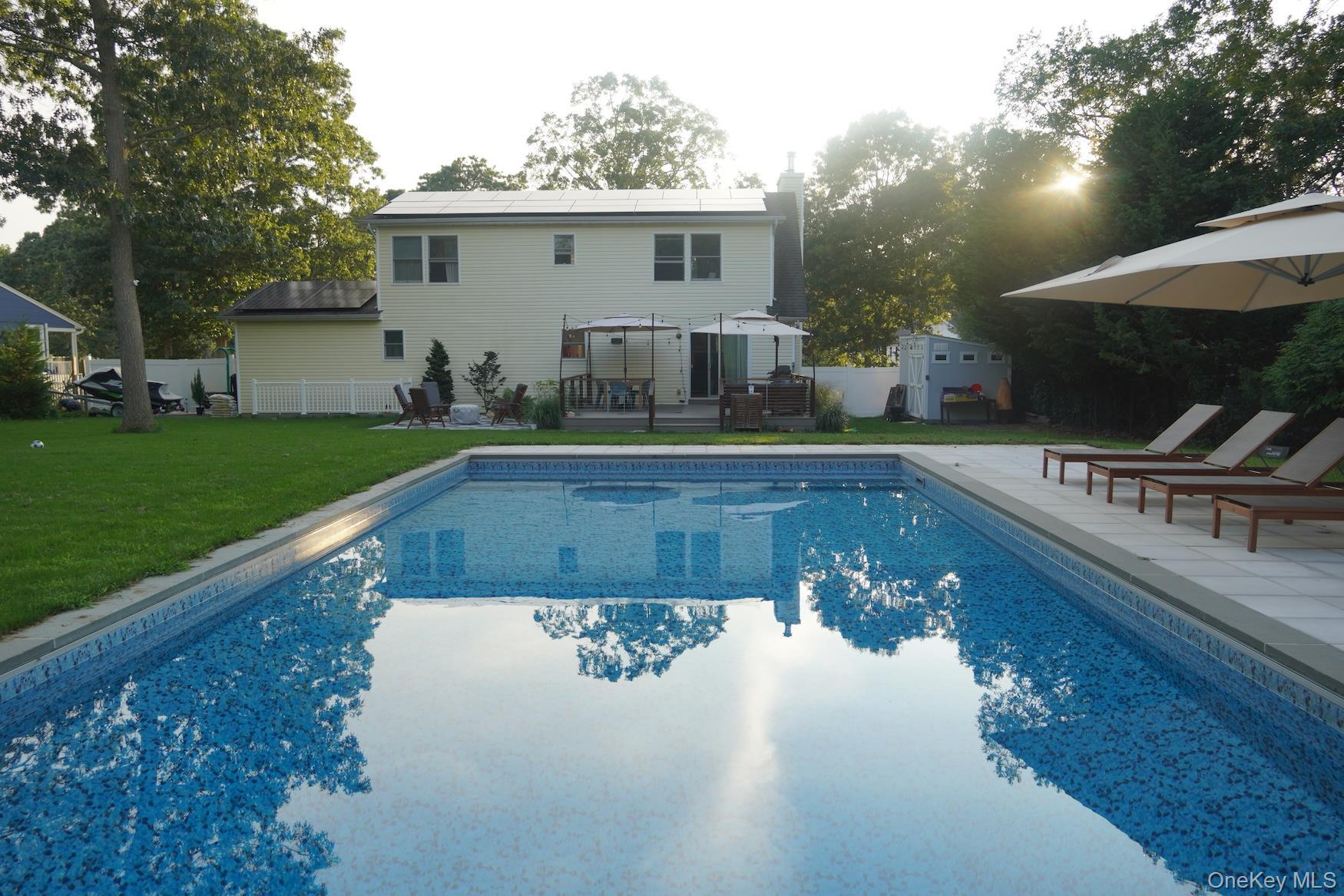 Single Family N Columbine Avenue Suffolk County, NY 11946, MLS-976543-26