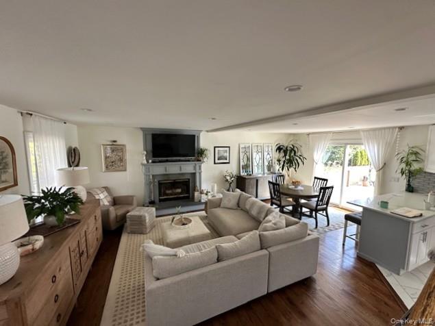Single Family N Columbine Avenue Suffolk County, NY 11946, MLS-976543-5