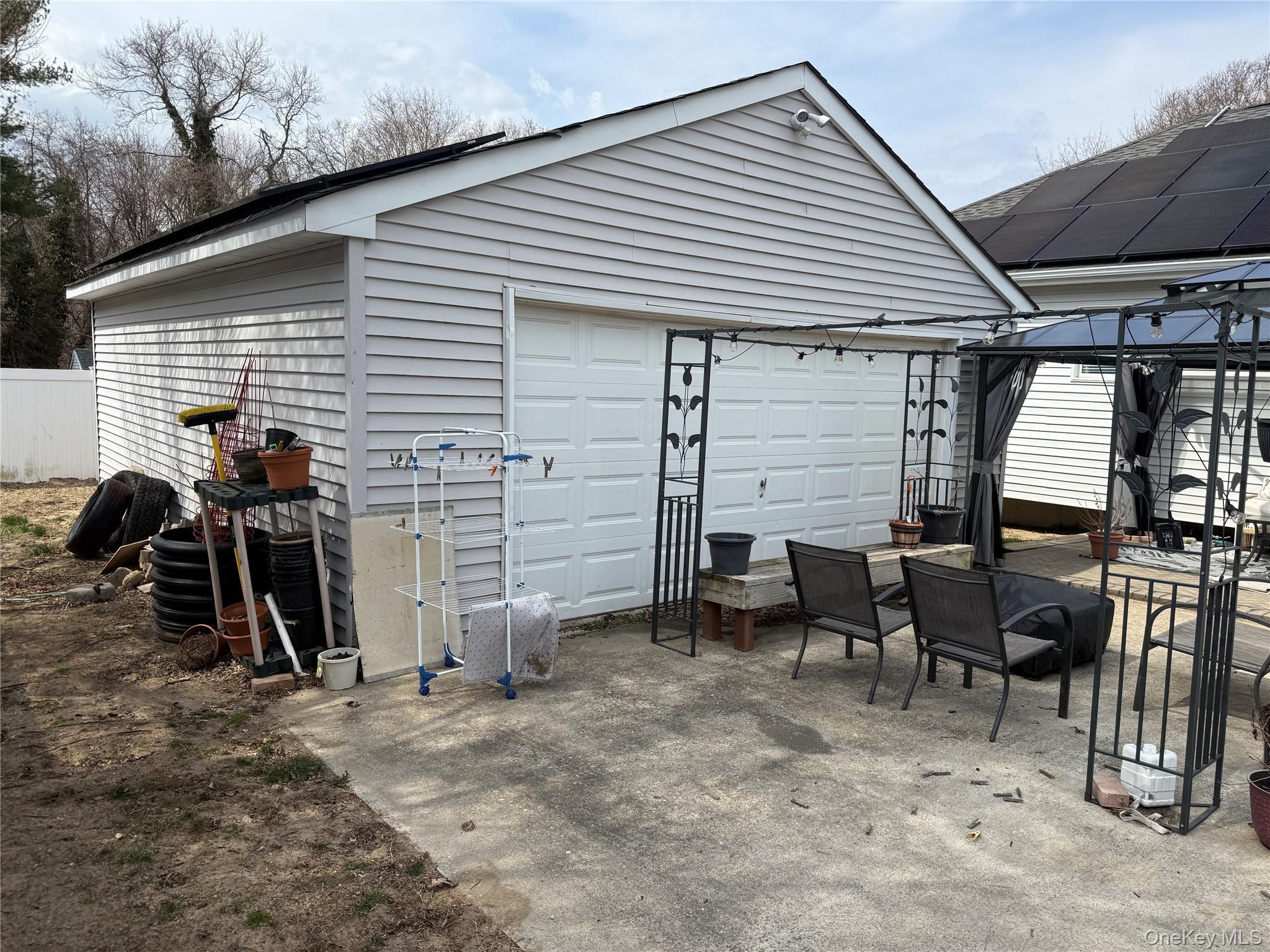 Single Family 1st  Suffolk County, NY 11727, MLS-976545-11