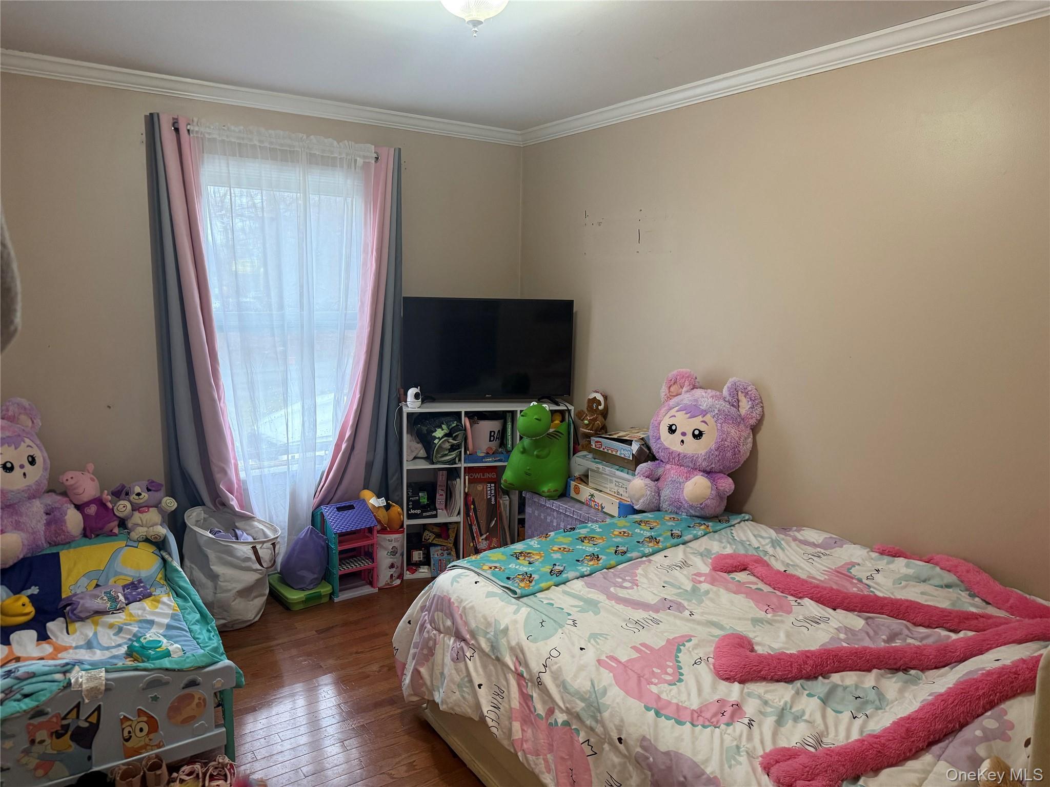 Single Family 1st  Suffolk County, NY 11727, MLS-976545-26