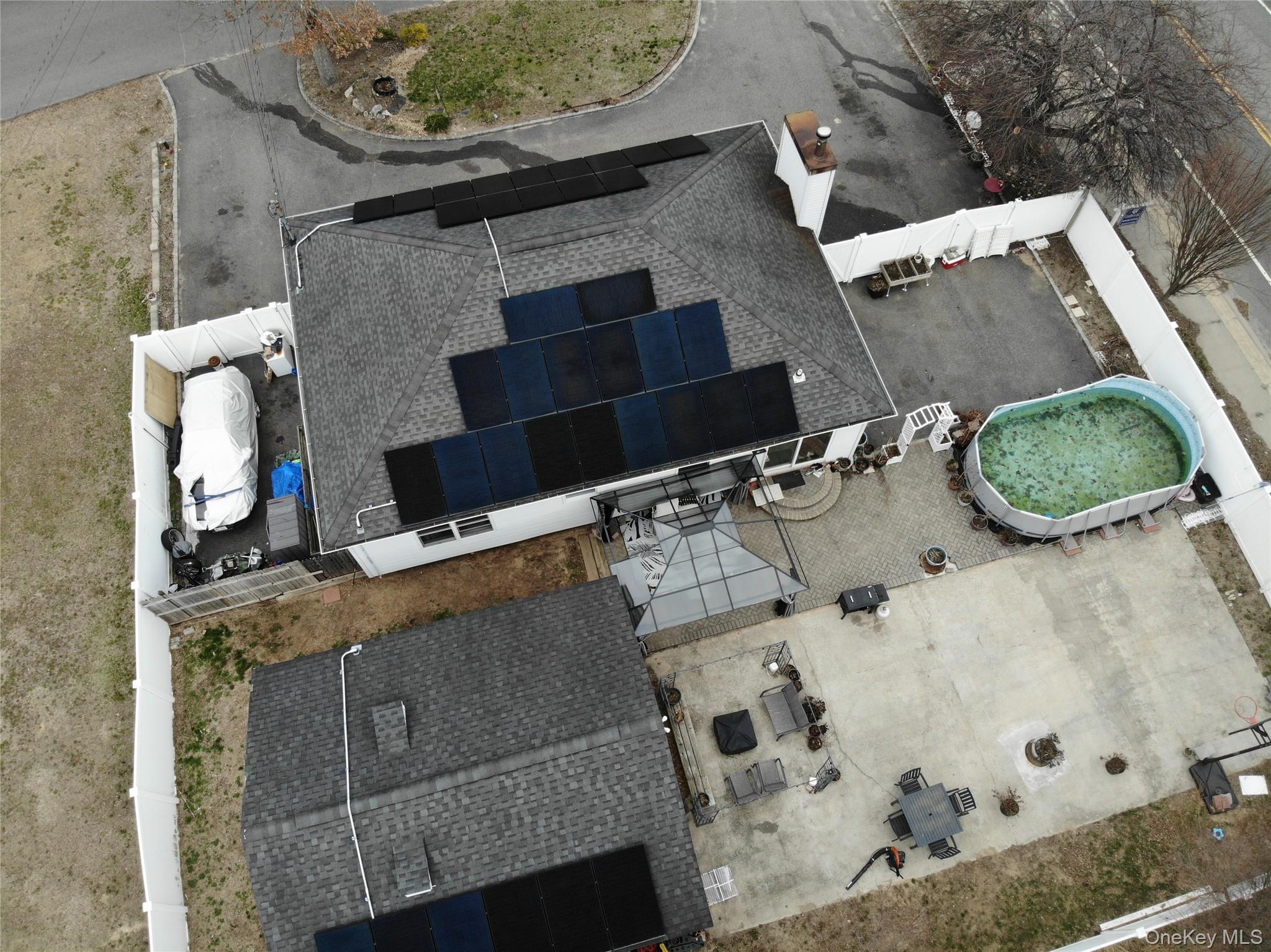 Single Family 1st  Suffolk County, NY 11727, MLS-976545-34