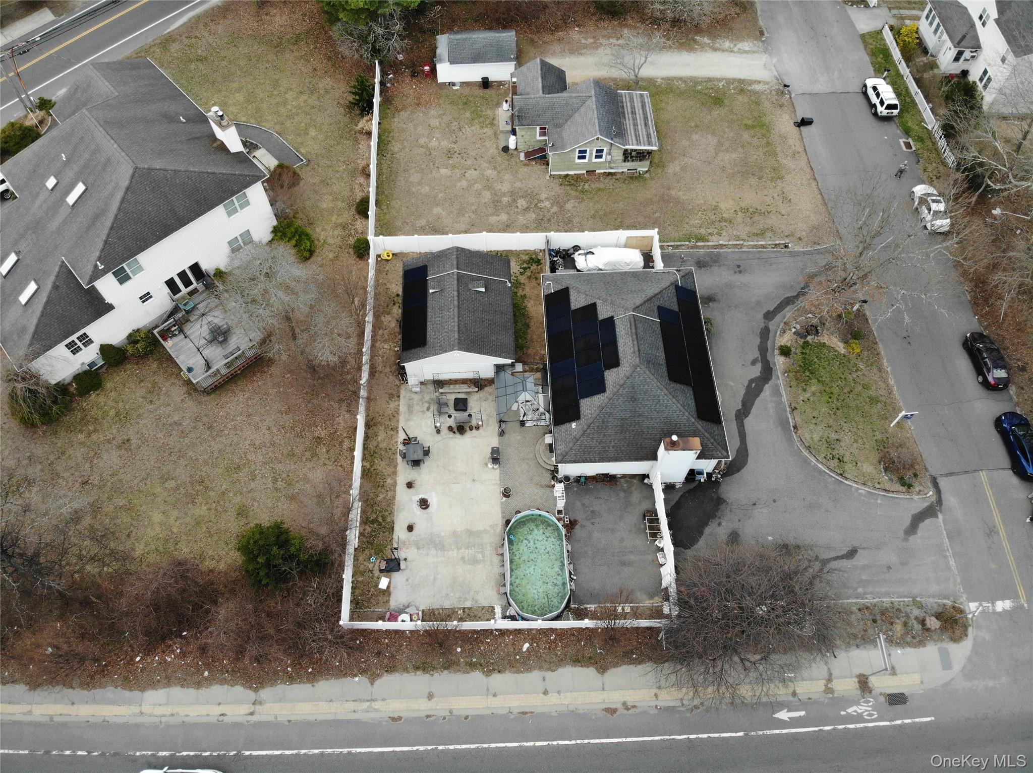 Single Family 1st  Suffolk County, NY 11727, MLS-976545-35