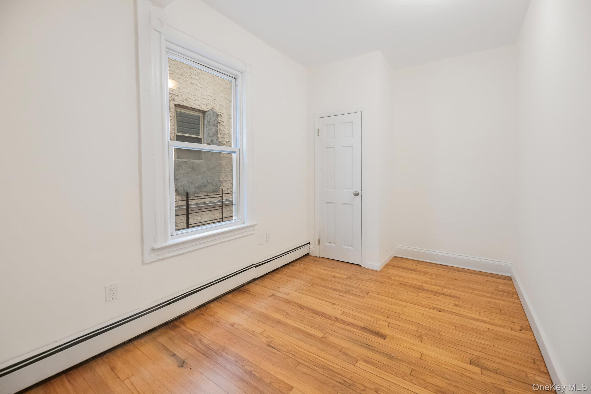 Single Family Beach  Westchester County, NY 10550, MLS-976551-10