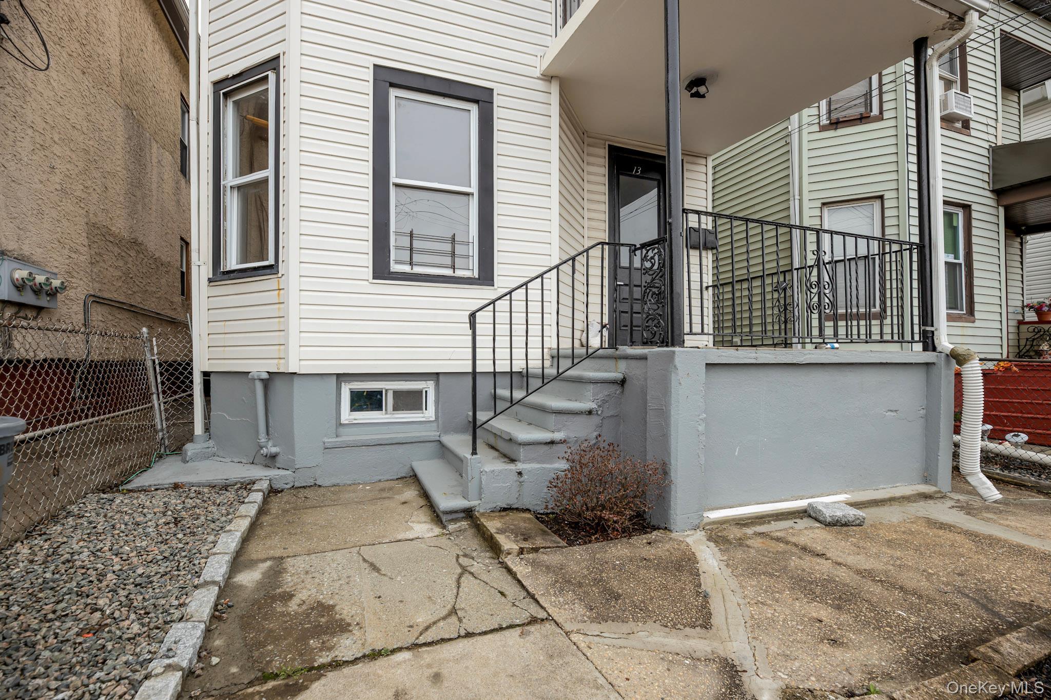 Single Family Beach  Westchester County, NY 10550, MLS-976551-3