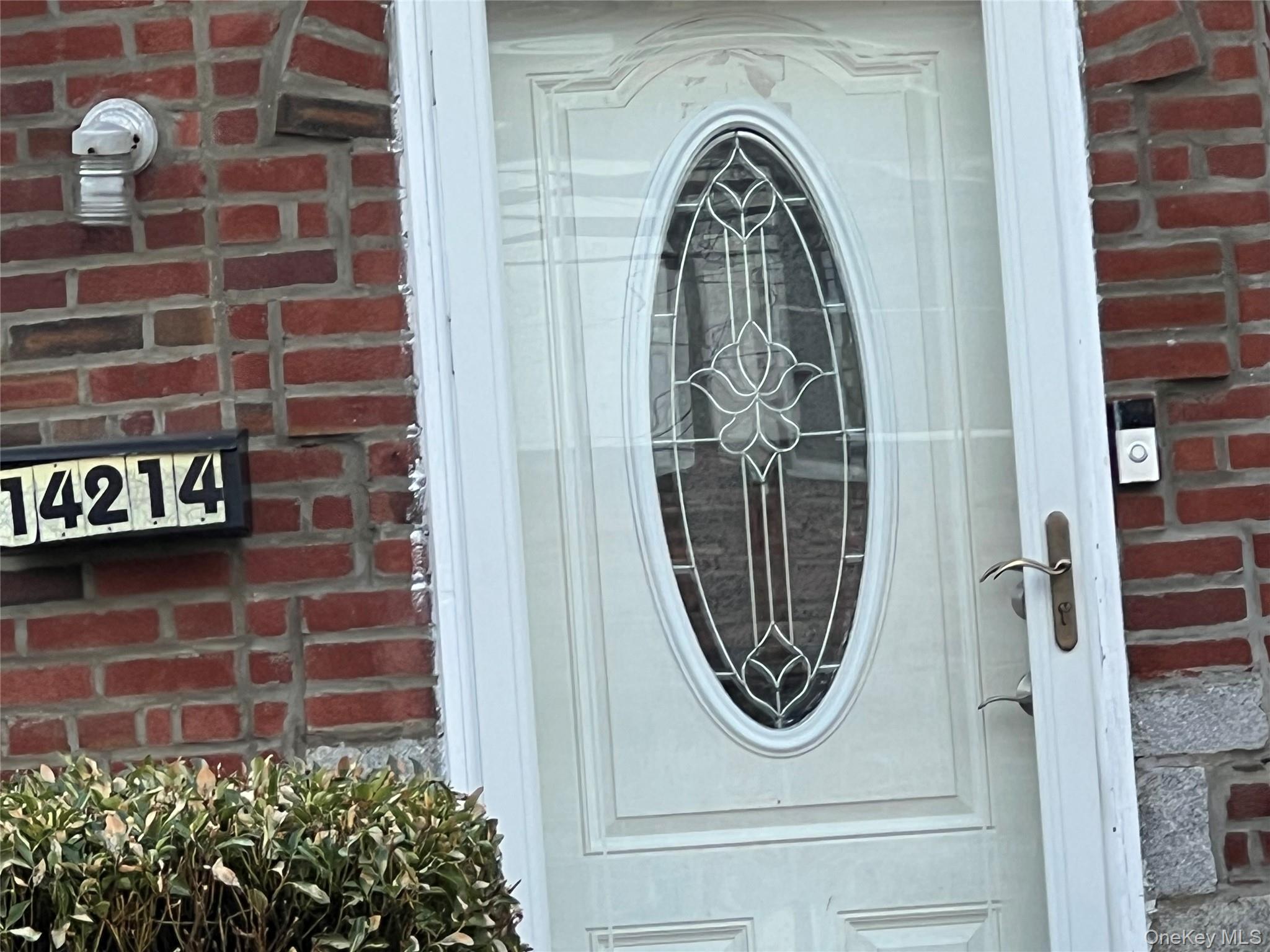 Single Family 231st  Queens, NY 11413, MLS-976568-14