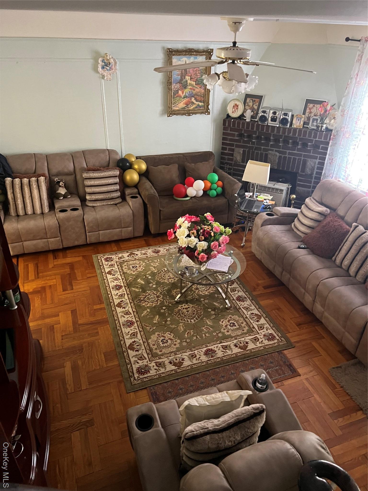 Single Family 231st  Queens, NY 11413, MLS-976568-2