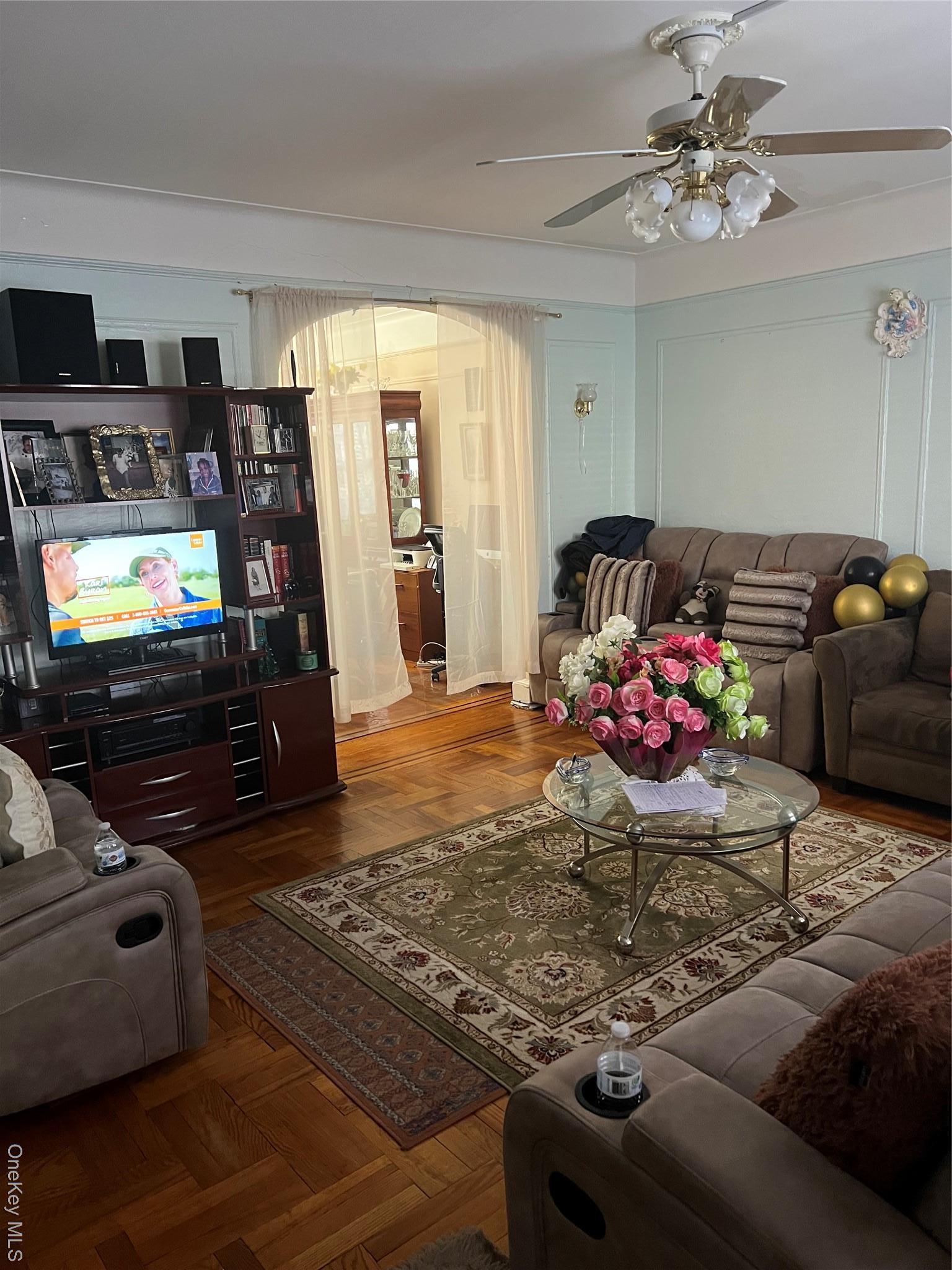 Single Family 231st  Queens, NY 11413, MLS-976568-3