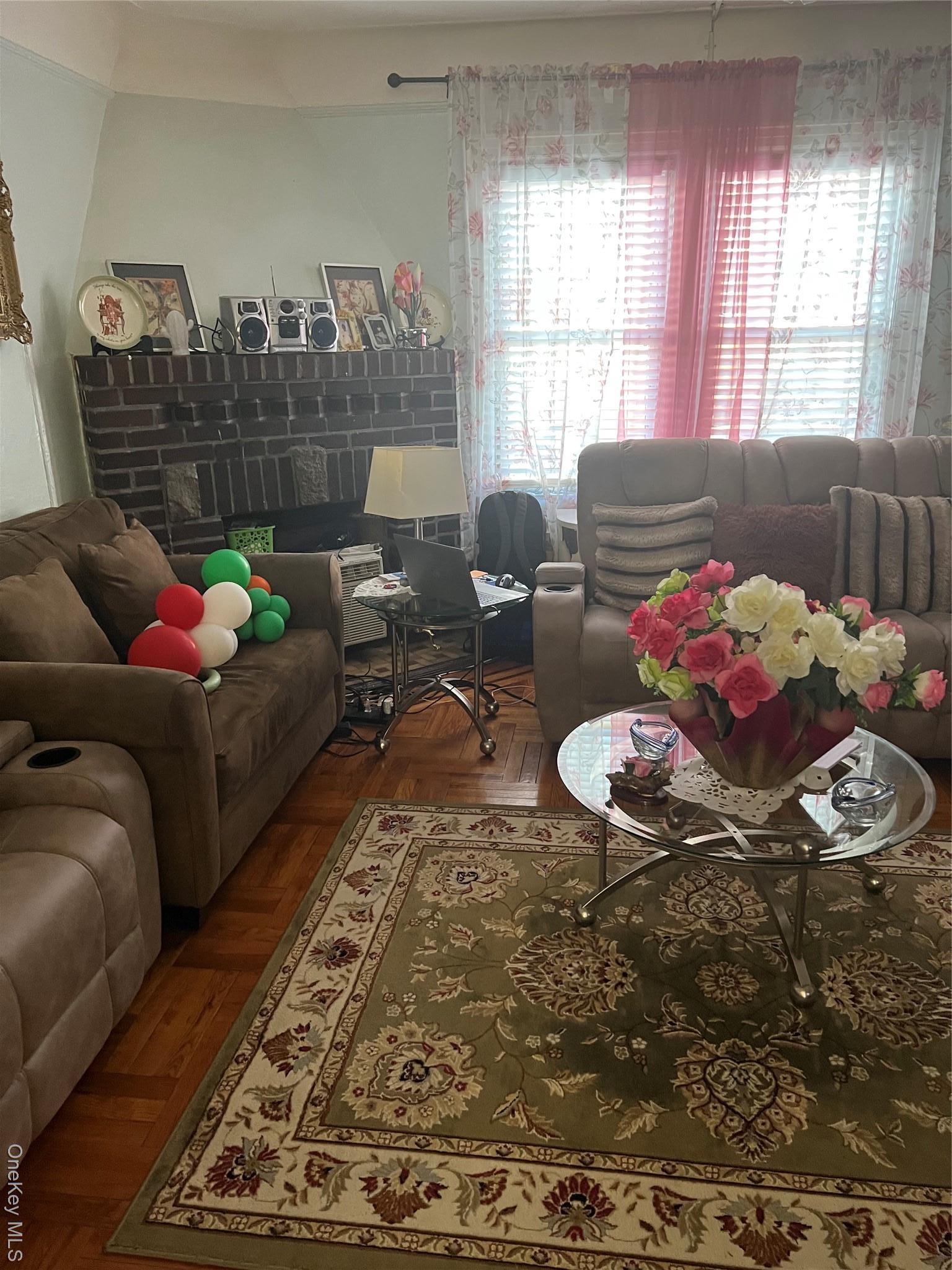 Single Family 231st  Queens, NY 11413, MLS-976568-4