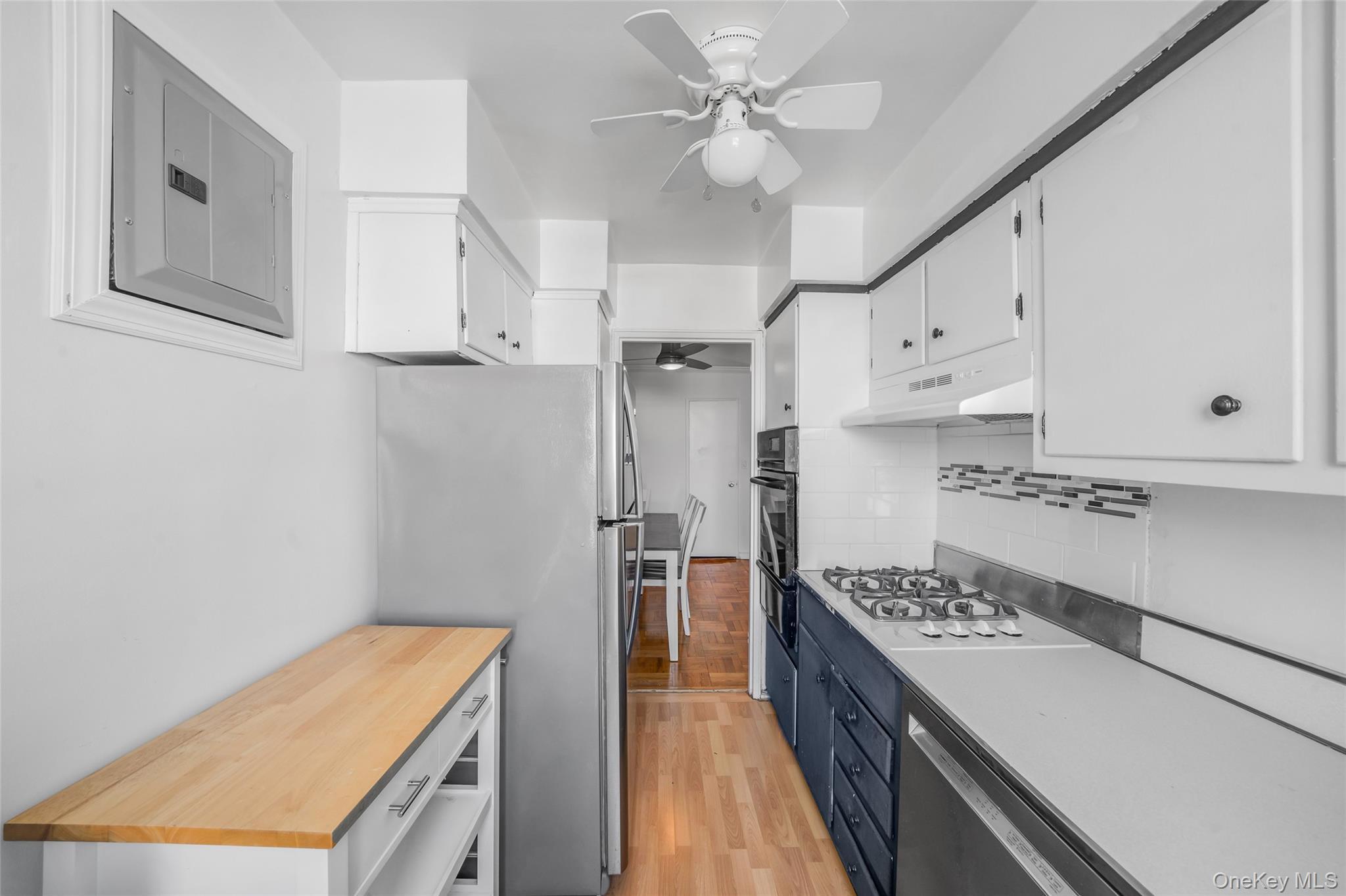 Coop Hempstead  Nassau County, NY 11563, MLS-976577-10