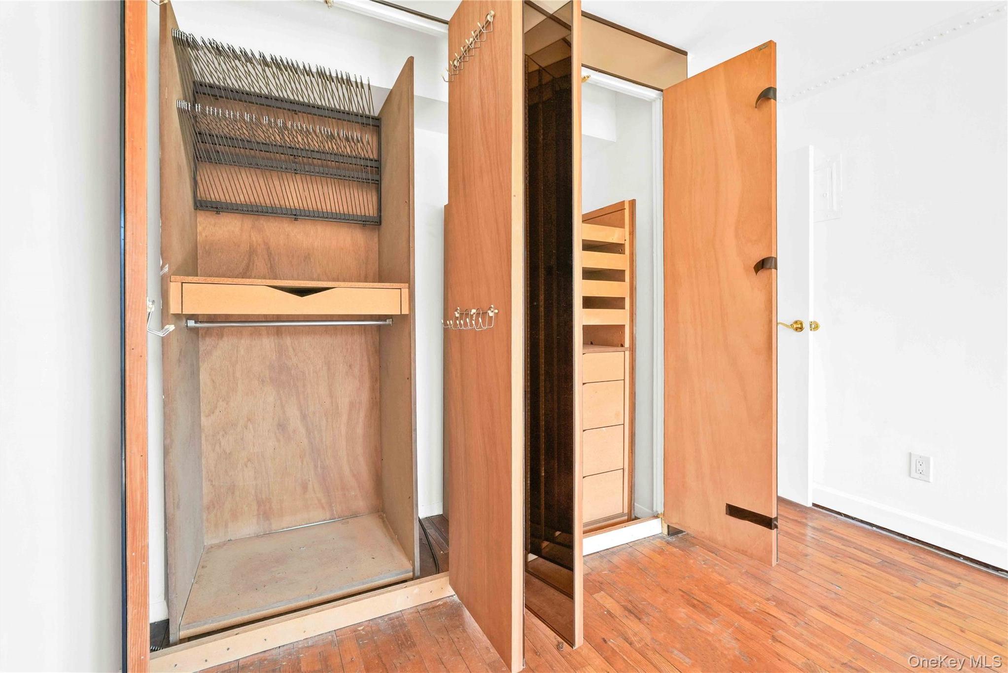 Coop Calloway  Queens, NY 11368, MLS-976579-17