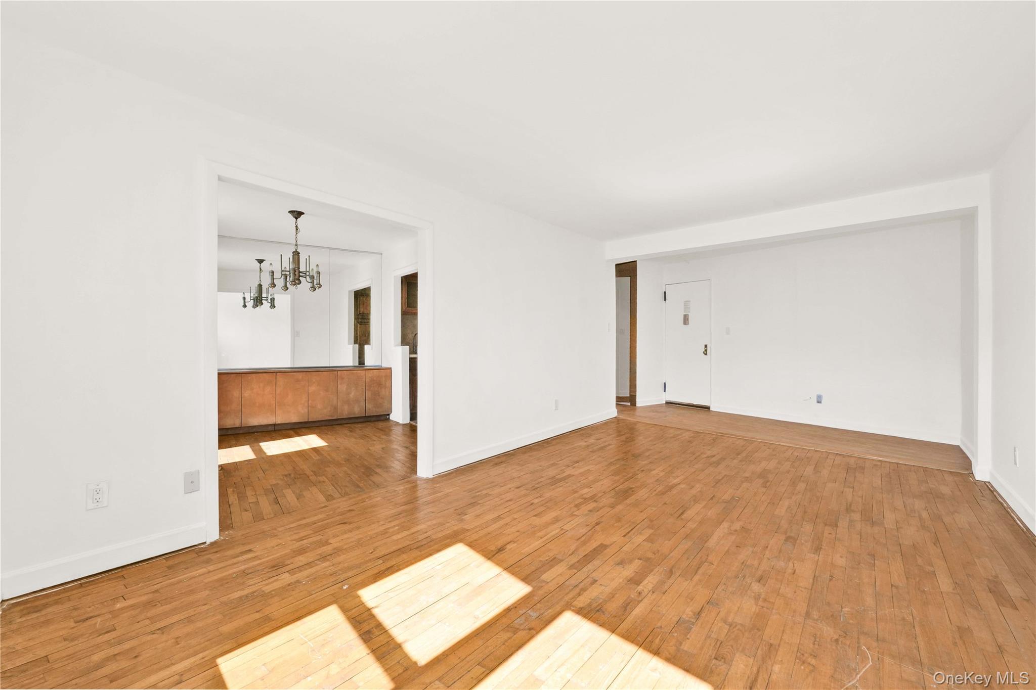 Coop Calloway  Queens, NY 11368, MLS-976579-6