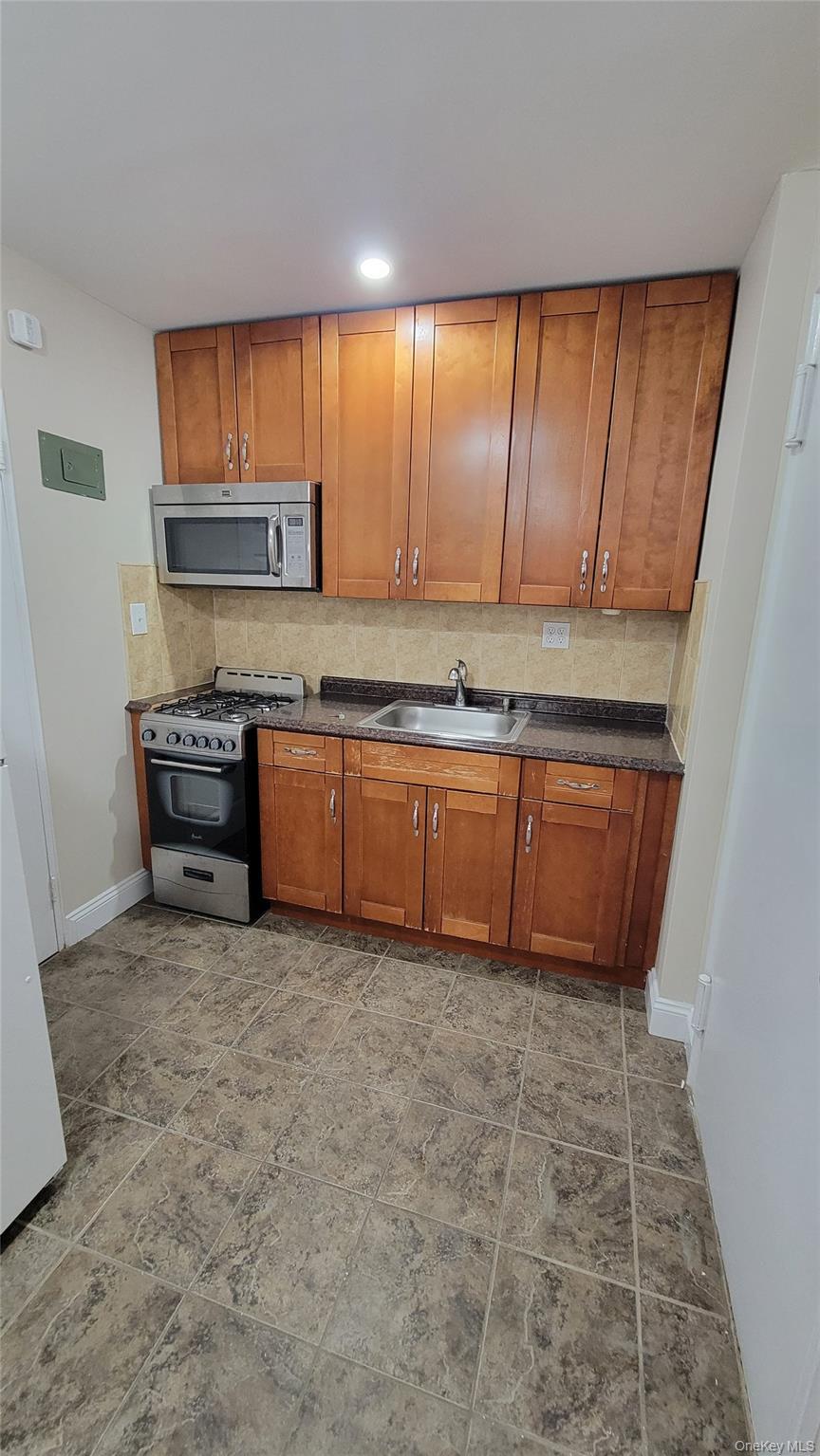 Apartment 84th  Queens, NY 11435, MLS-976583-4
