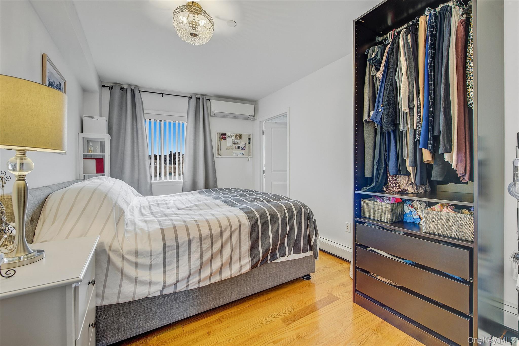 Condo Queens  Queens, NY 11373, MLS-976605-8