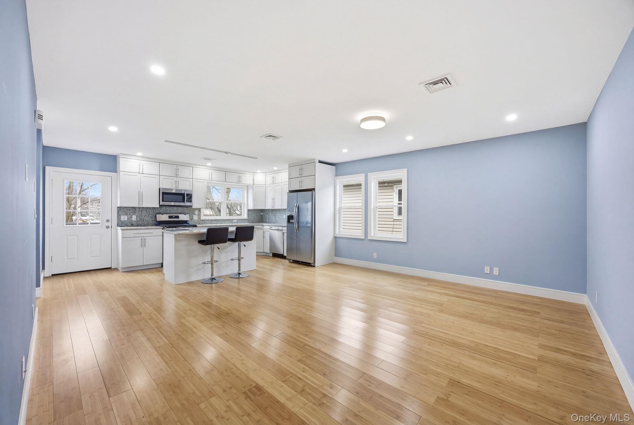 Single Family Coale Staten Island, NY 10314, MLS-976631-9