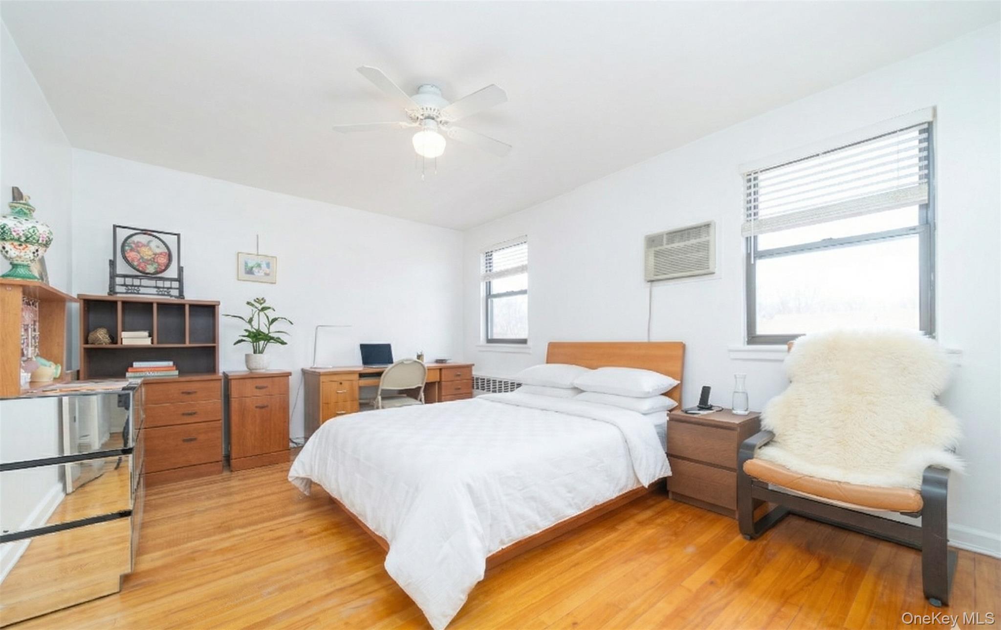 Coop 69th  Queens, NY 11365, MLS-976641-6