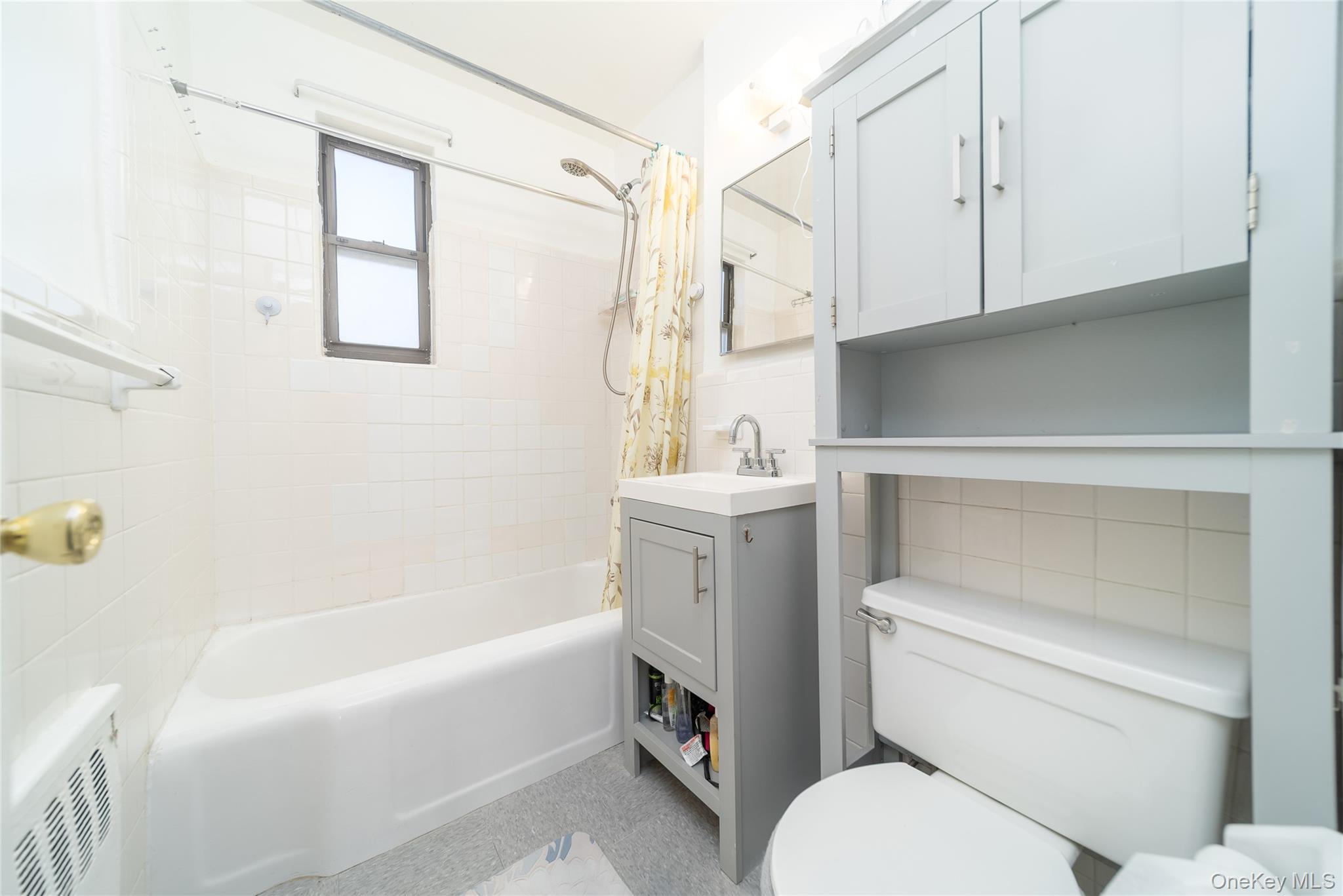 Coop 69th  Queens, NY 11365, MLS-976641-7