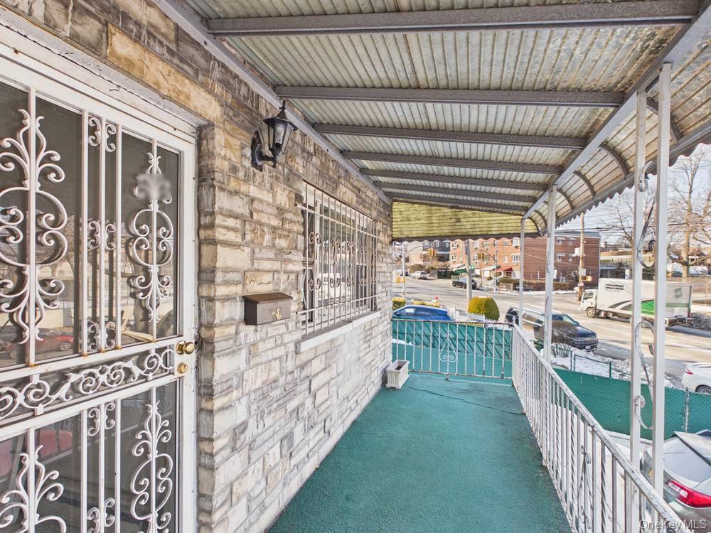 Single Family Allerton  Bronx, NY 10469, MLS-976663-2