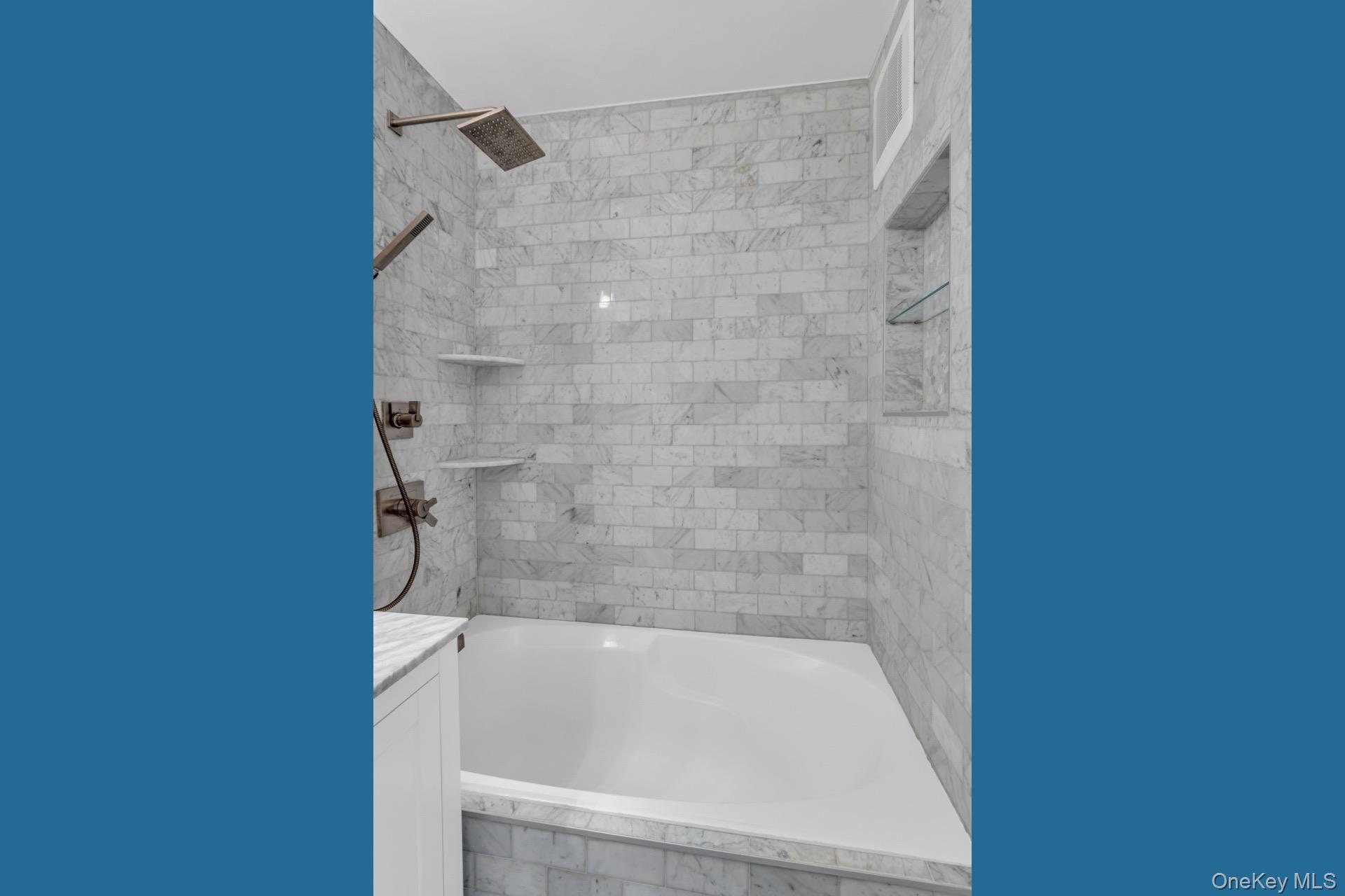 Coop 93rd  Manhattan, NY 10128, MLS-976674-23