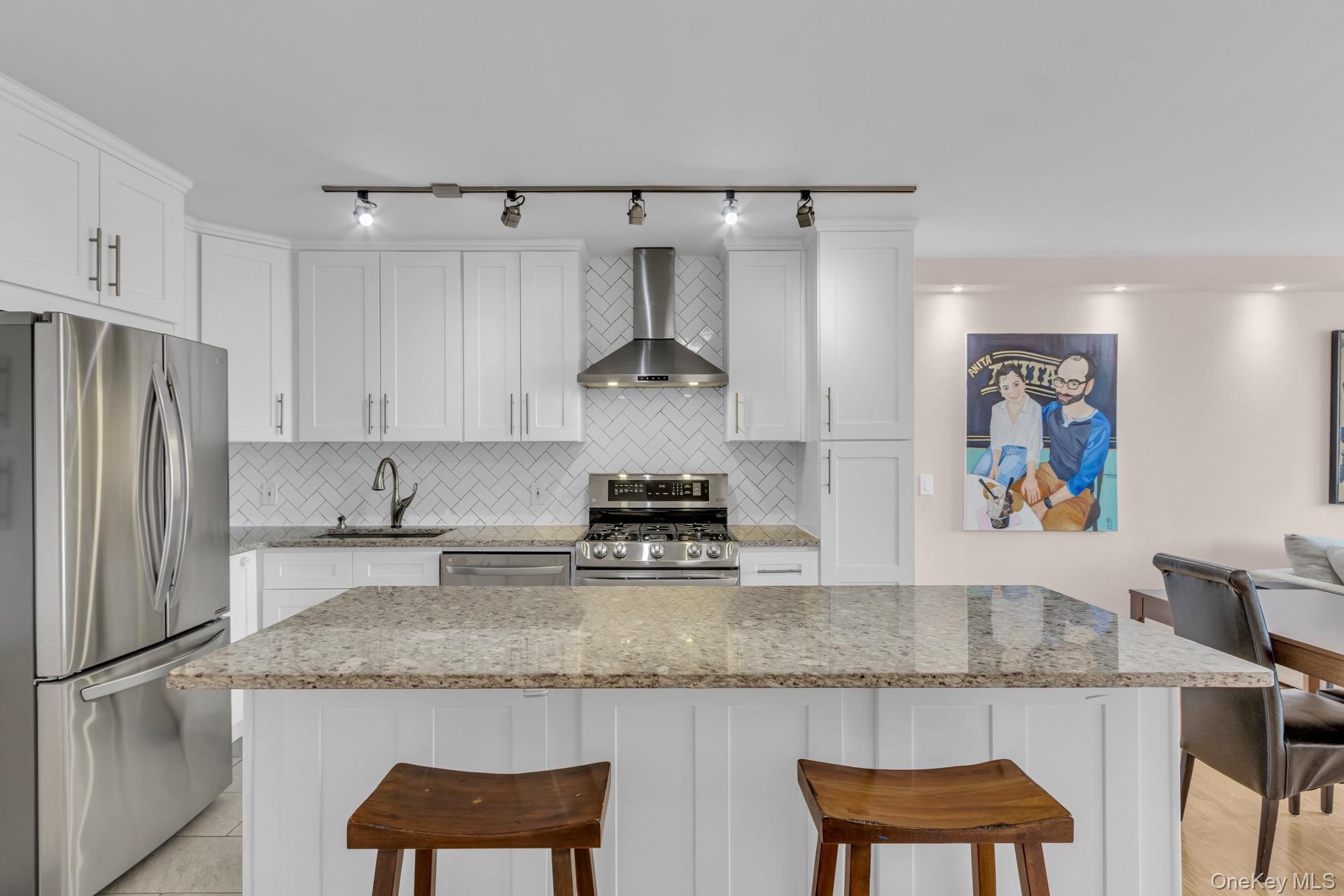 Coop 93rd  Manhattan, NY 10128, MLS-976674-4