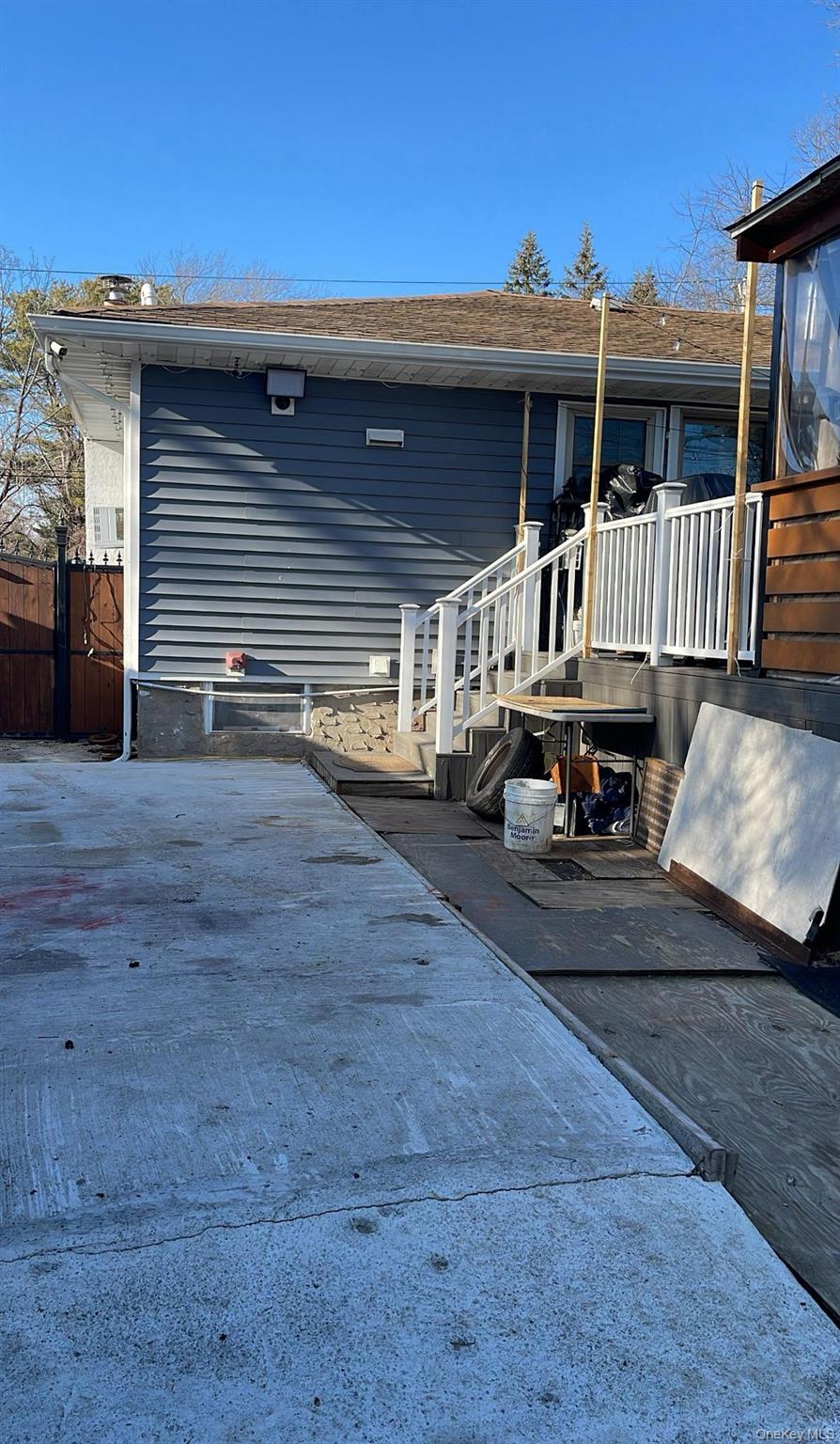 Single Family Dogwood  Suffolk County, NY 11951, MLS-976688-24