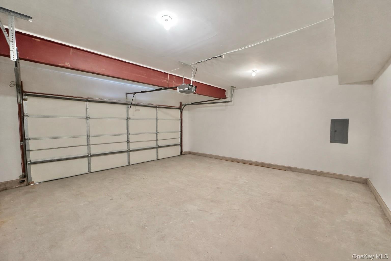 Condo Sophia  Suffolk County, NY 11953, MLS-976697-28