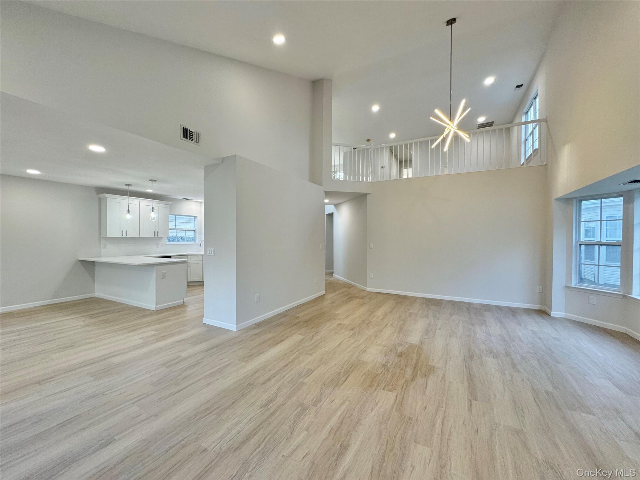 Condo Sophia  Suffolk County, NY 11953, MLS-976697-4