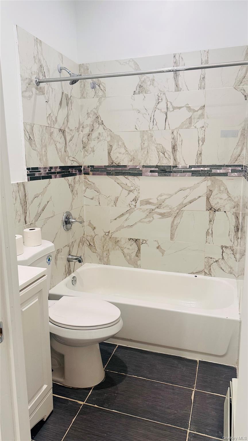 Apartment Eldert  Brooklyn, NY 11208, MLS-976704-7