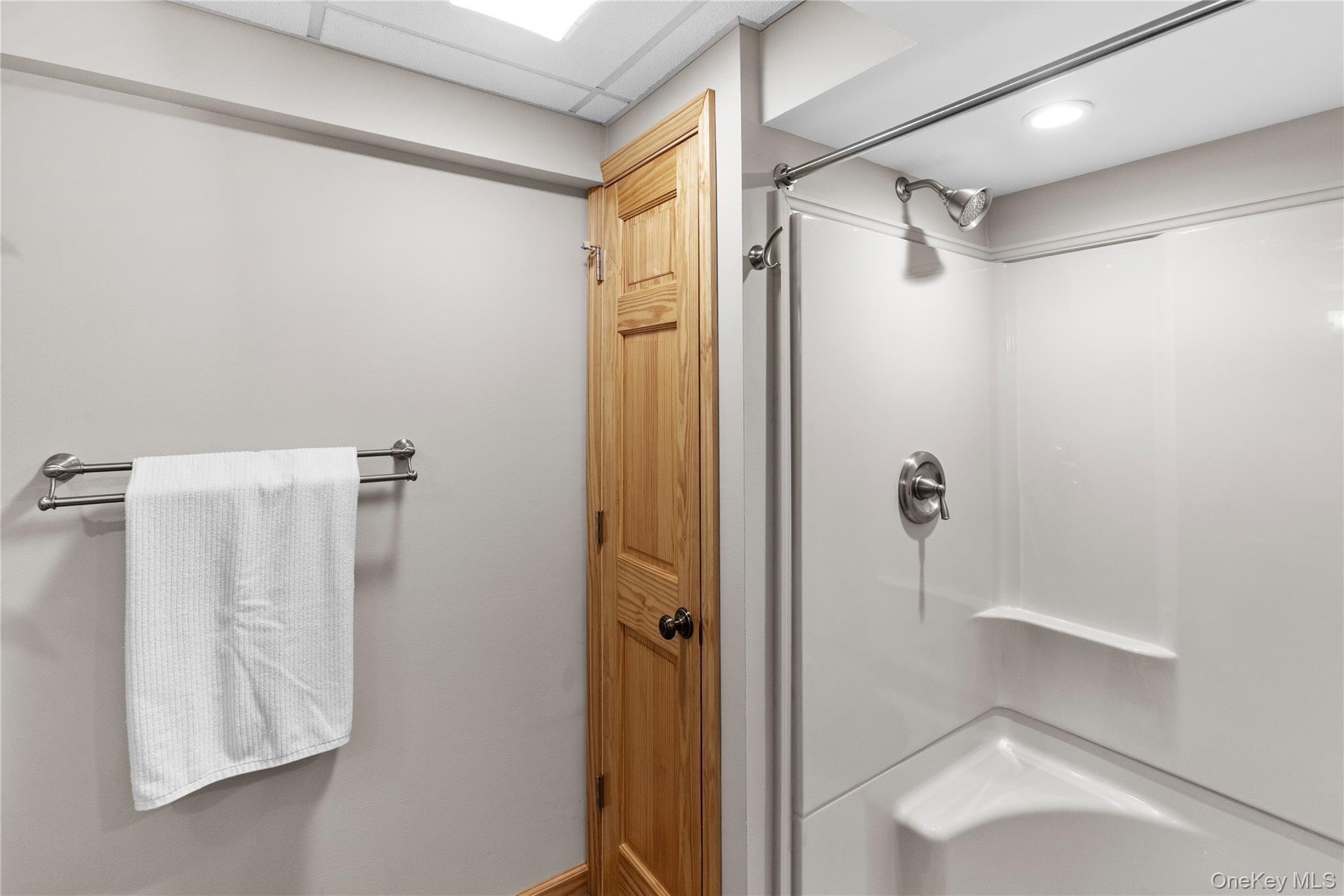 Single Family Covert Hollow  Delaware County, NY 13782, MLS-976717-27