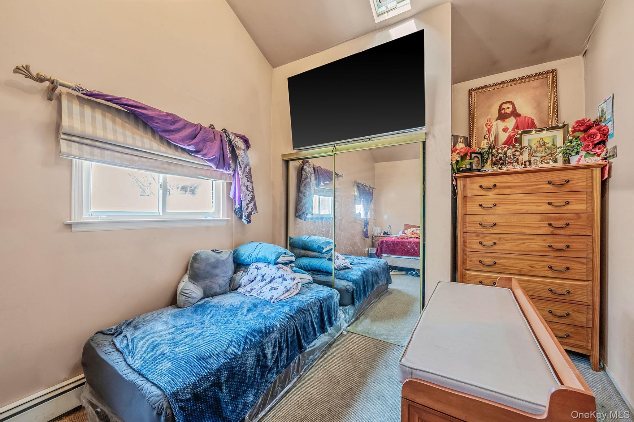 Single Family Tippin Suffolk County, NY 11746, MLS-976727-11