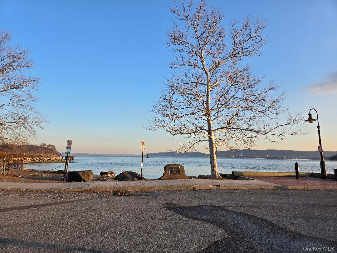 Single Family 8th  Westchester County, NY 10596, MLS-976740-27