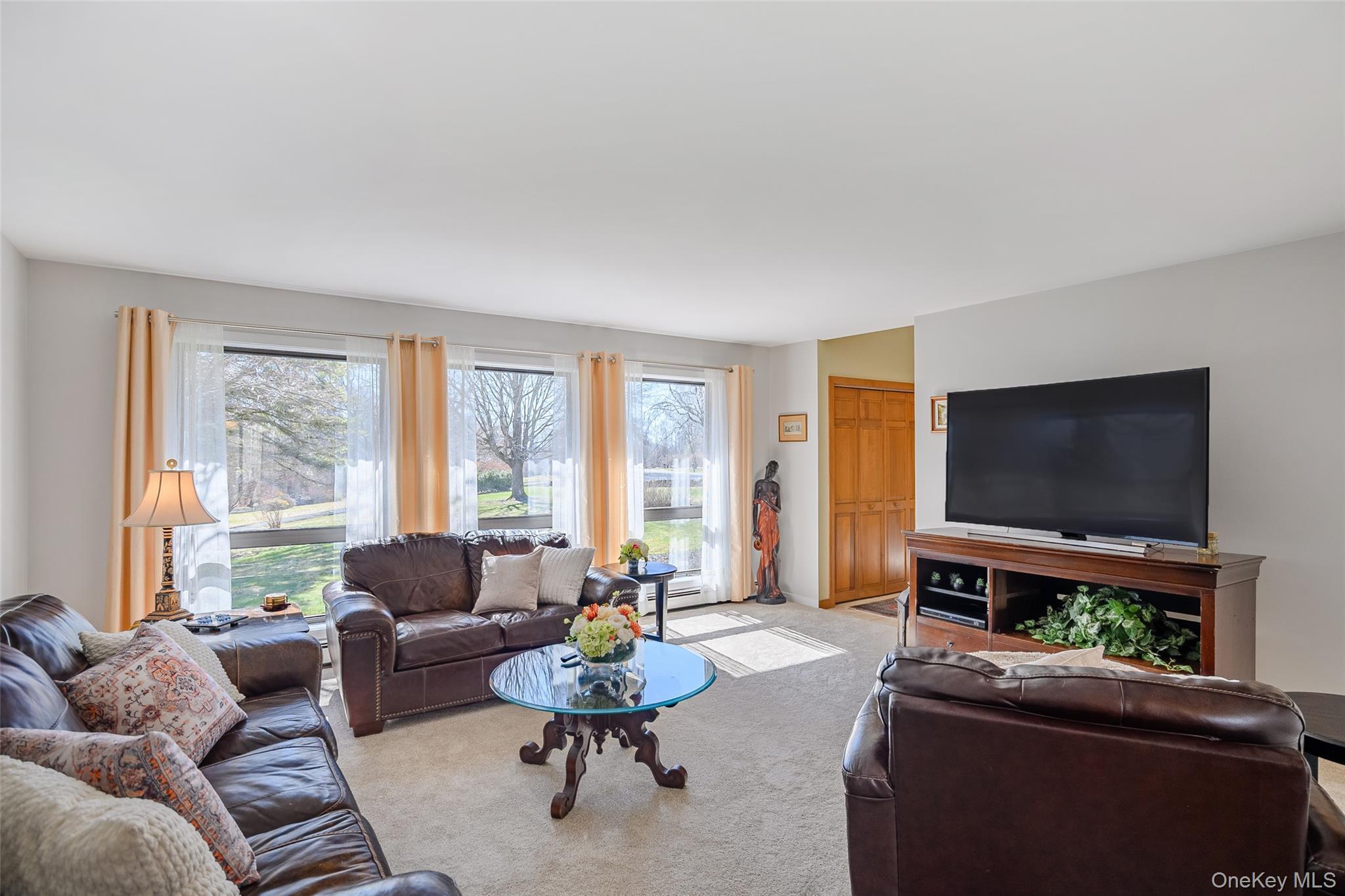 Single Family Farm  Out Of Area, NY 06784, MLS-976750-10