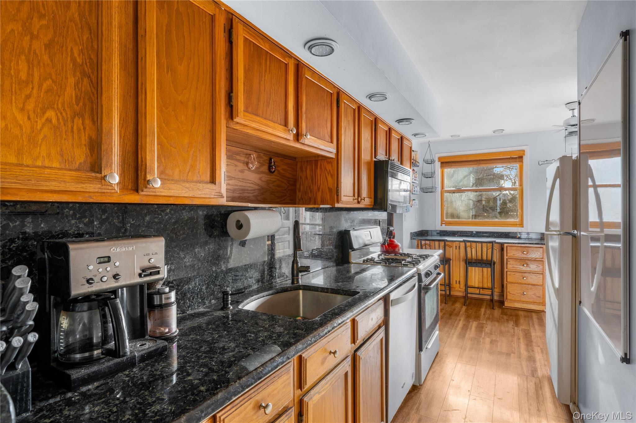 Single Family Westervelt Ave Staten Island, NY 10301, MLS-976775-12